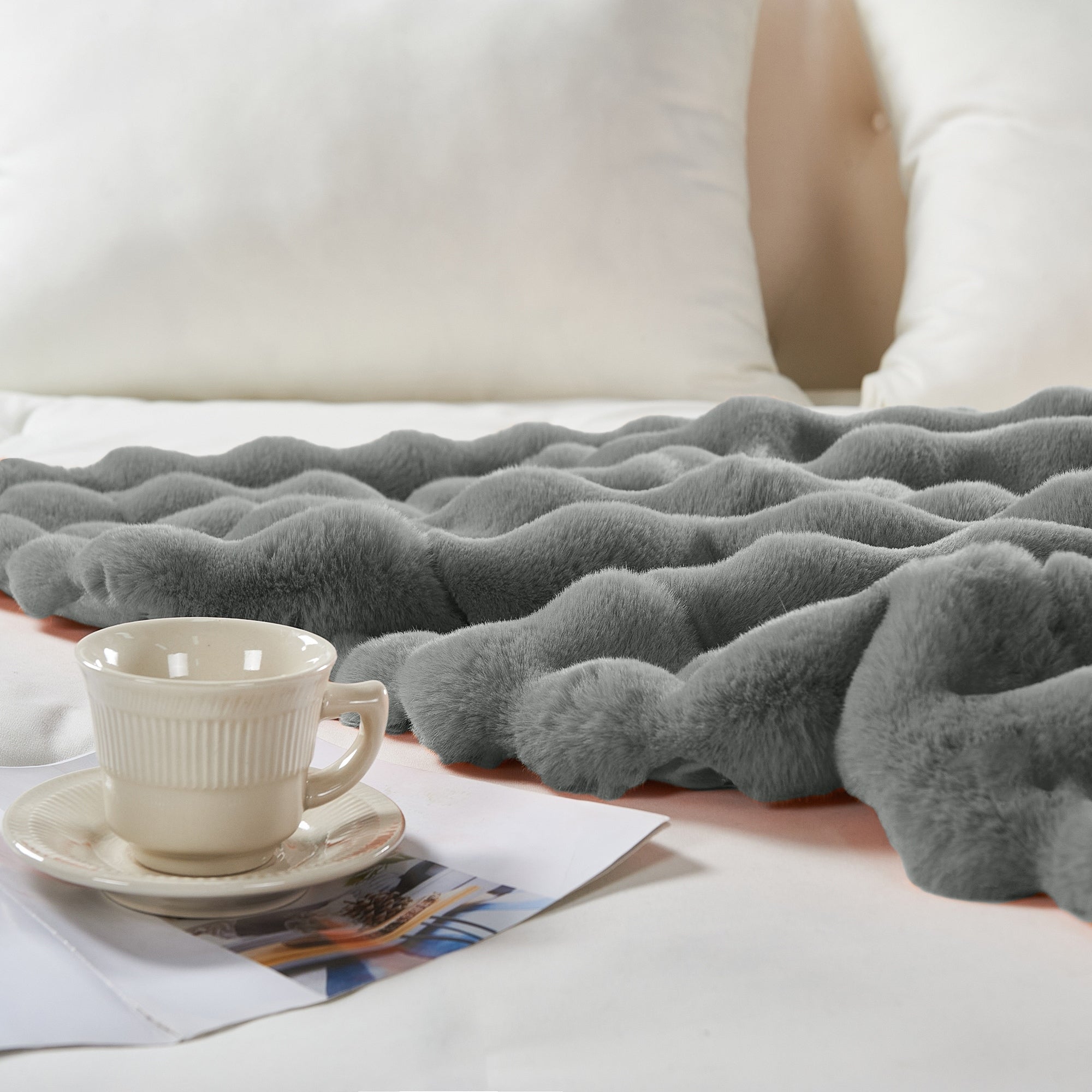 Home Soft Things Bubble Textured FauxFur Throw Cozy Soft Blankets