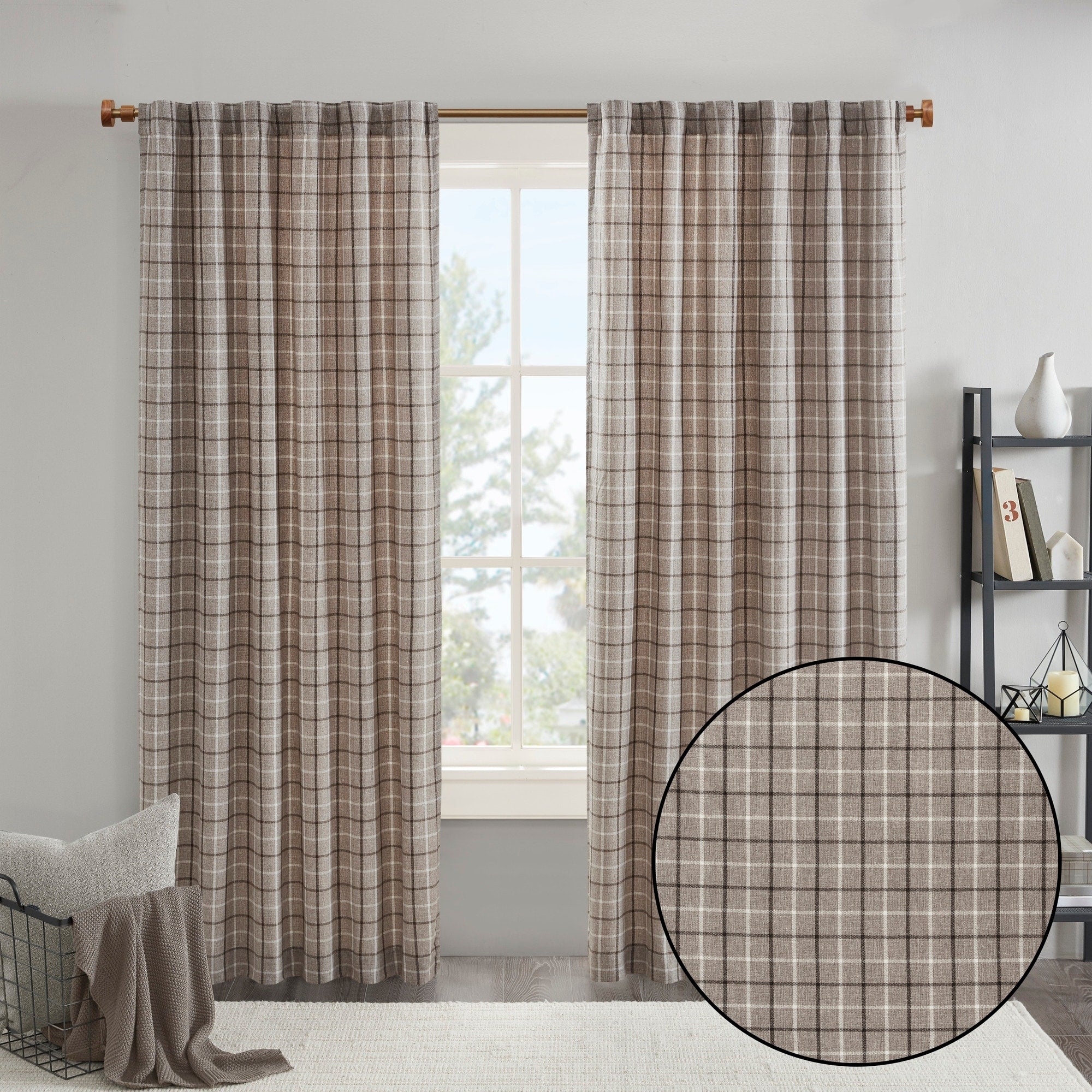 Madison Park Salford Plaid Rod Pocket and Back Tab Single Curtain Panel with Fleece Lining