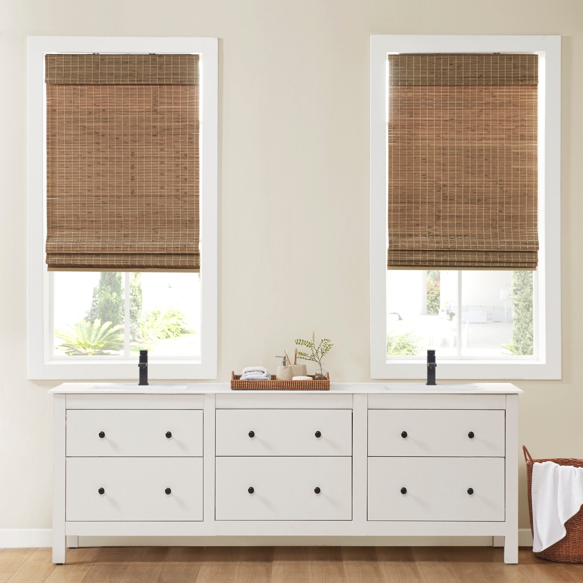 Madison Park Lyndon Bamboo Light Filtering Roman Shade