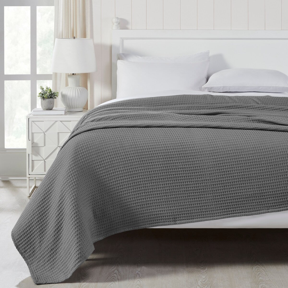 Modern Threads 100-Percent Cotton Waffle Thermal Blanket