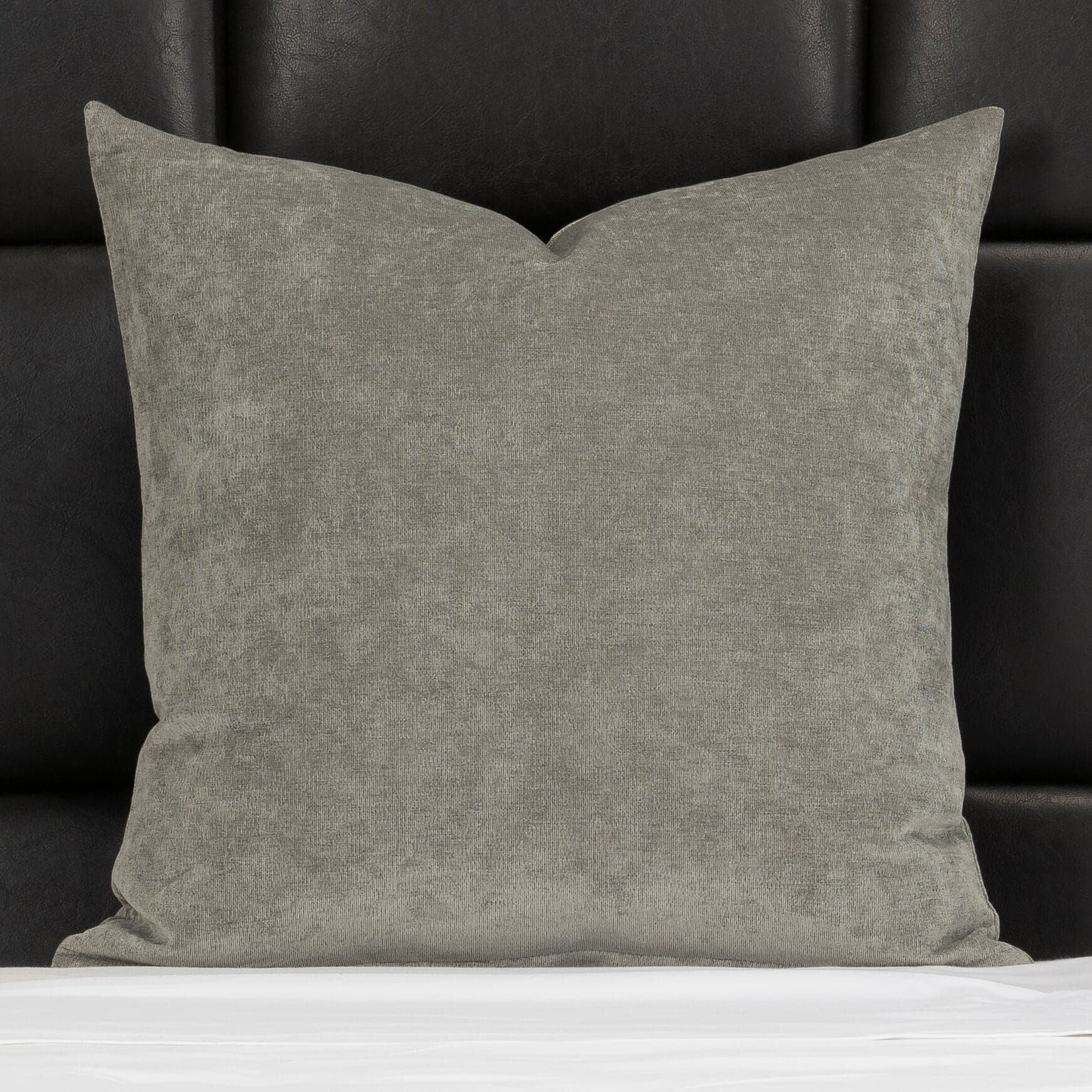 Mixology Padma Washable Polyester Throw Pillow