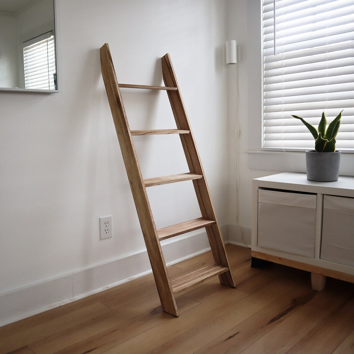 Blanket Ladder