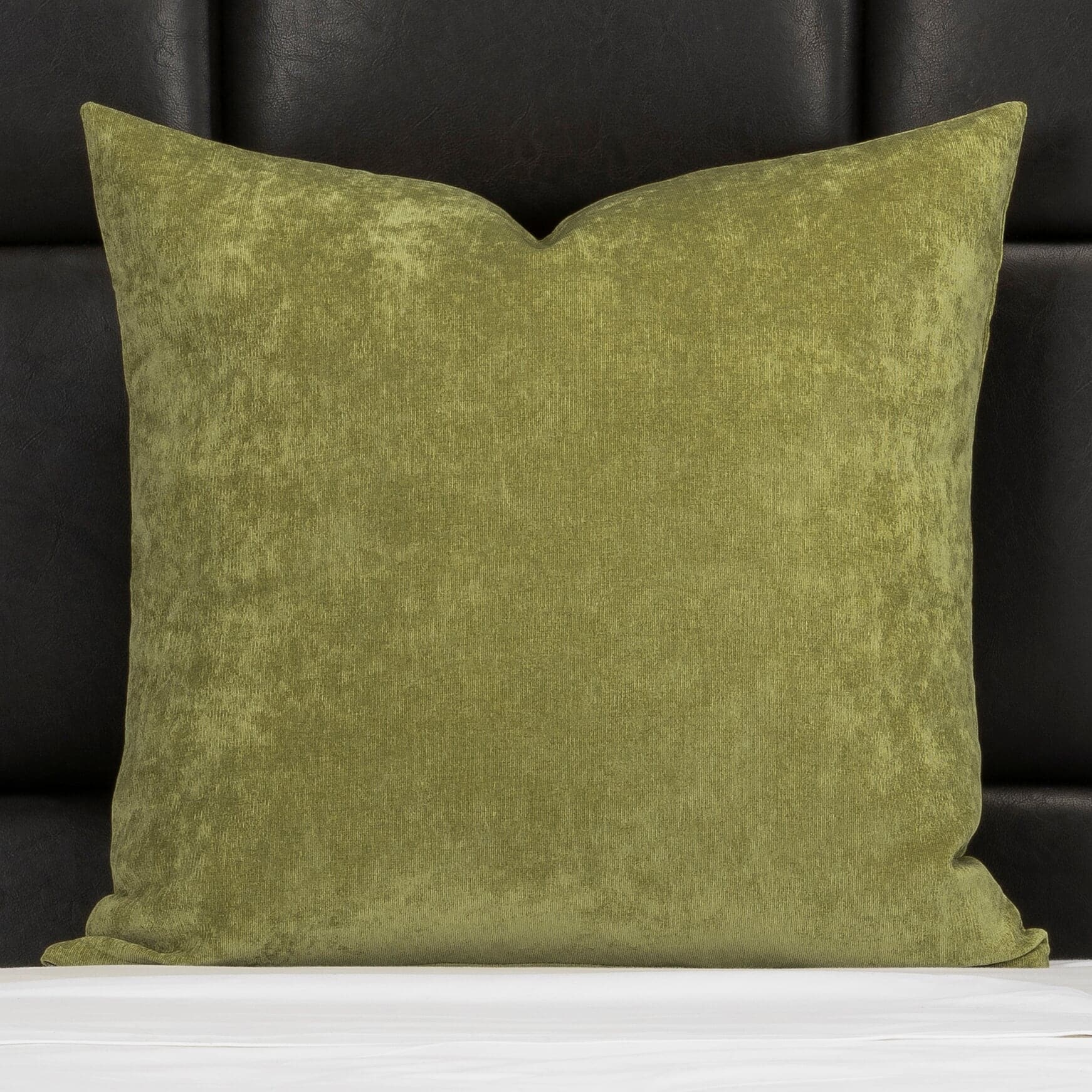 Mixology Padma Washable Polyester Throw Pillow