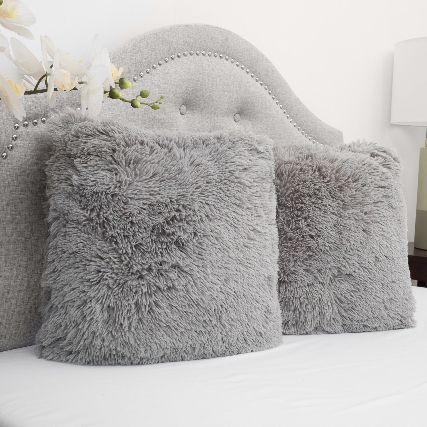 Faux Fur Decorative 18-inch Throw Pillows (Set of 2)