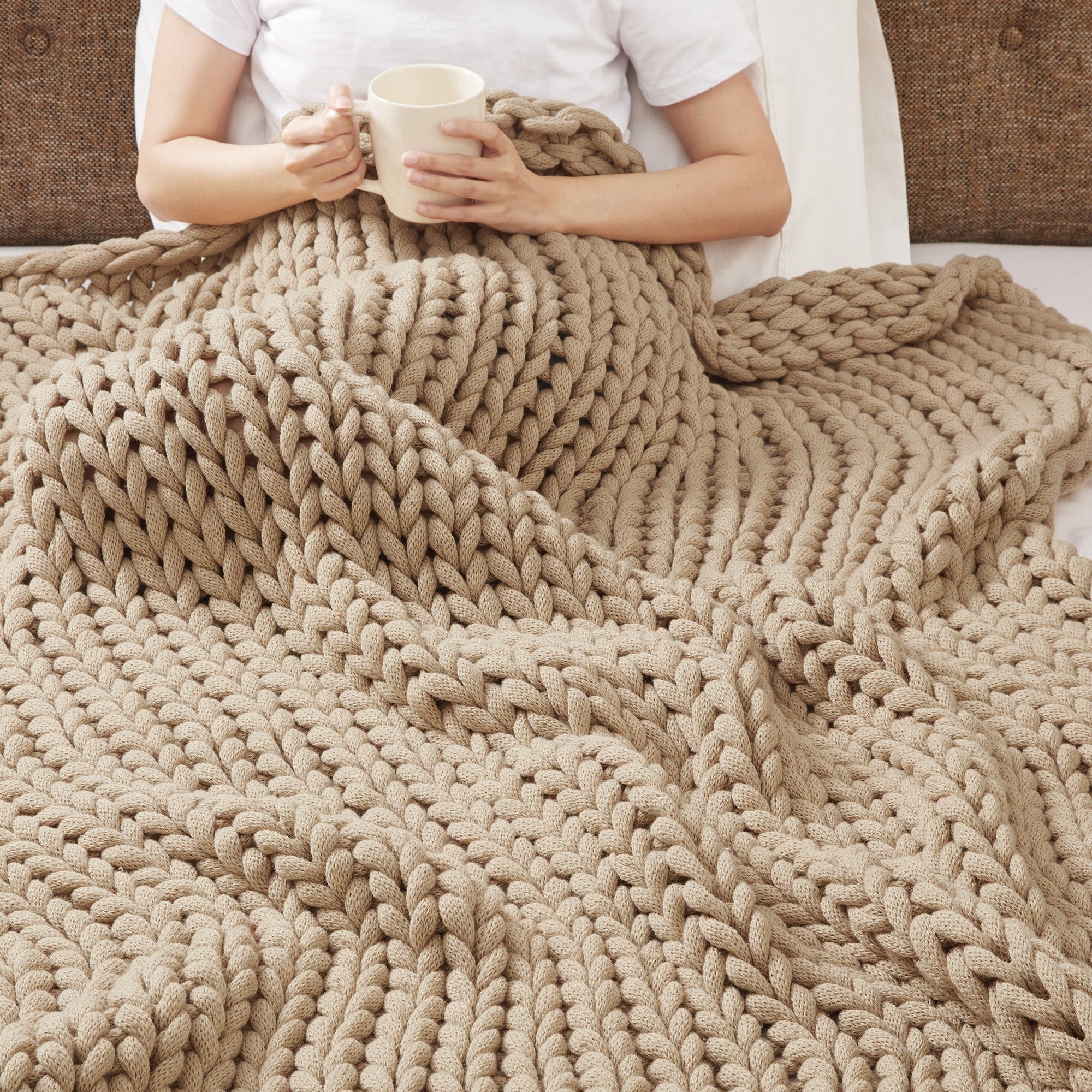 Madison Park Hand Made Chunky Double Knit Throw Blanket