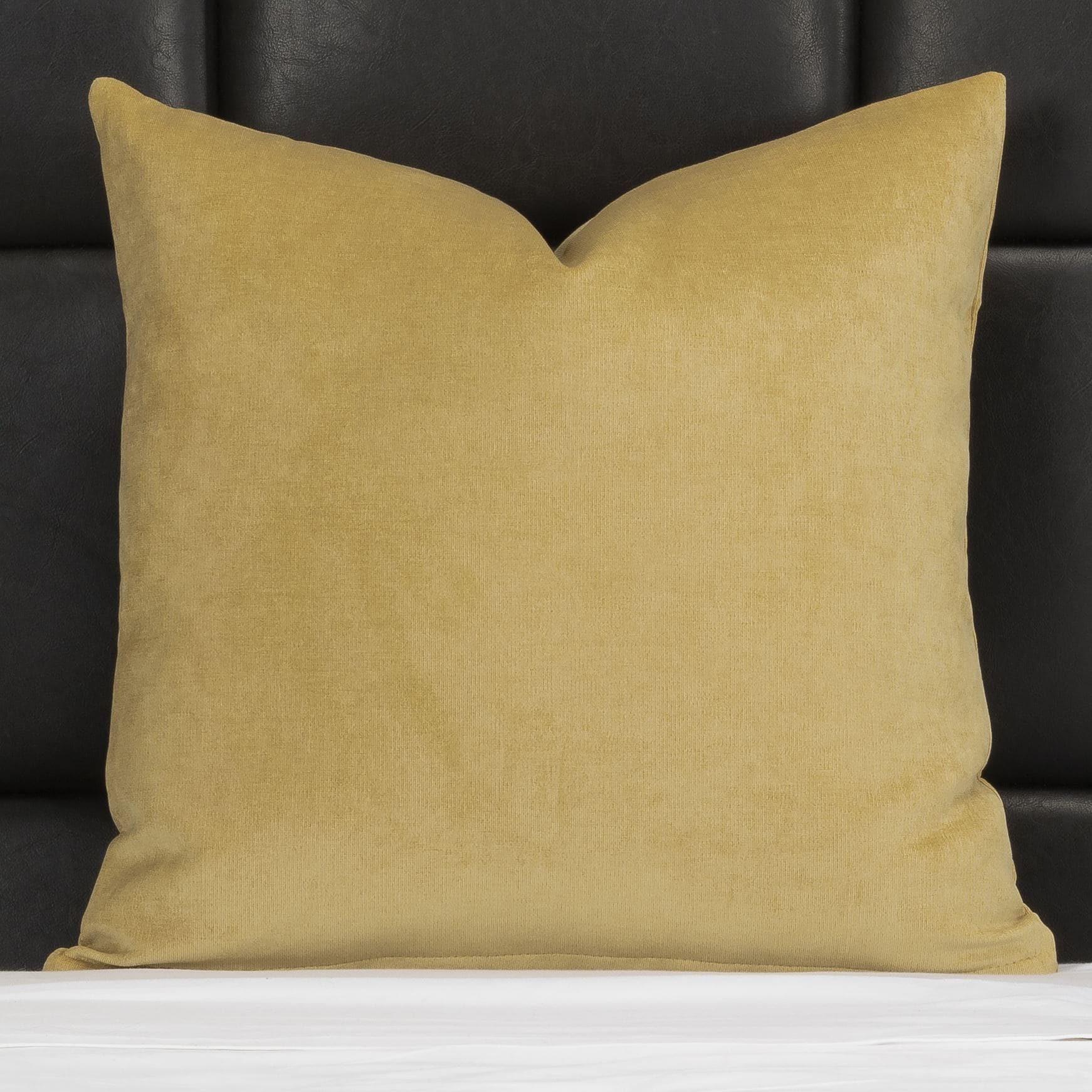 Mixology Padma Washable Polyester Throw Pillow