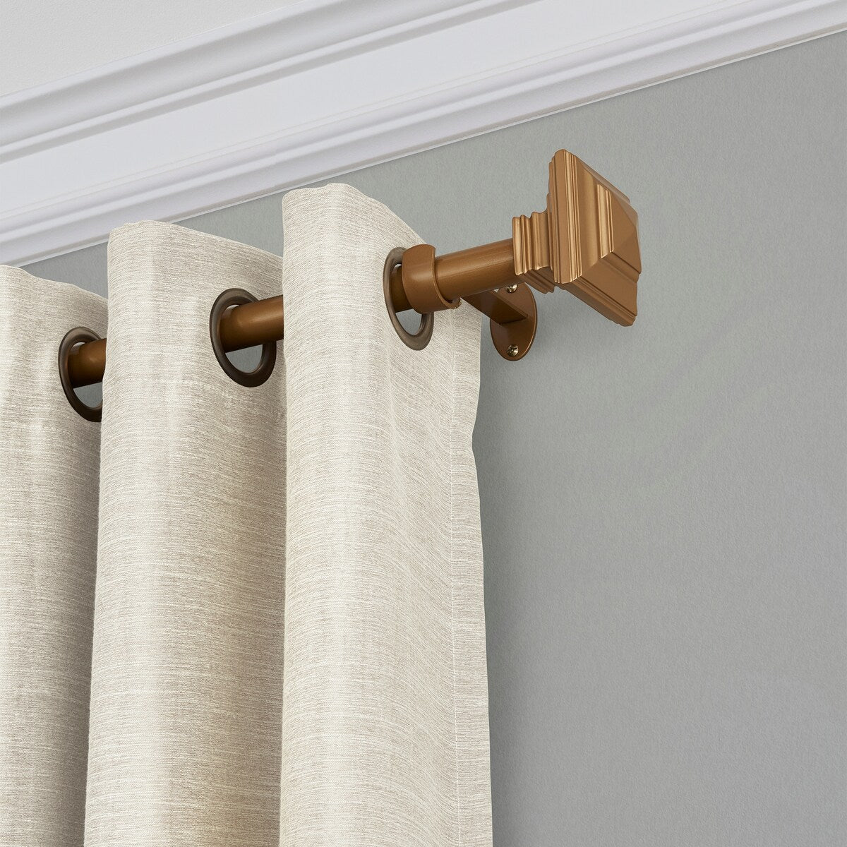 Elrene Florence Window Curtain Rod and Stacked Squares Shaped Finial