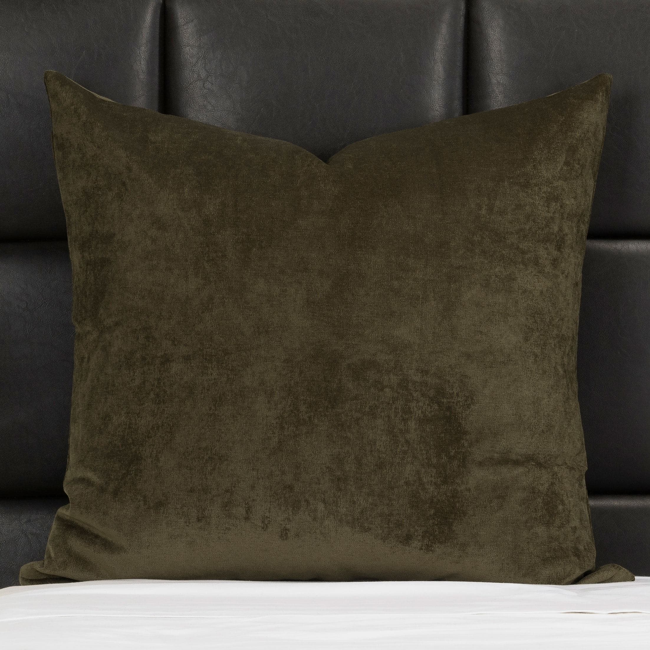 Mixology Padma Washable Polyester Throw Pillow