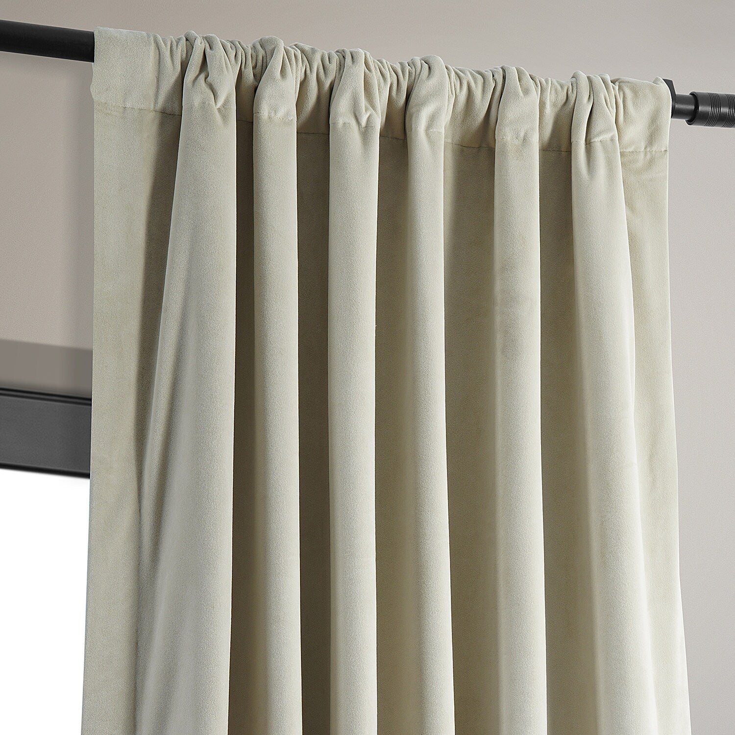 Exclusive Fabrics Signature Velvet Blackout Curtains (1 Panel) - Luxurious Single Drapery for Enhanced Light Blockage