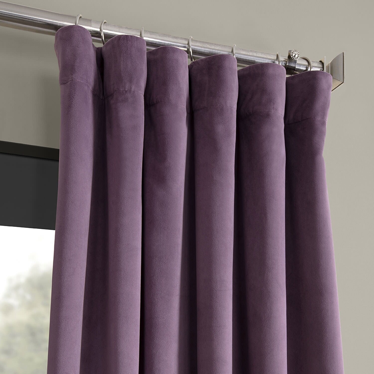 Exclusive Fabrics Signature Velvet Blackout Curtains (1 Panel) - Luxurious Single Drapery for Enhanced Light Blockage