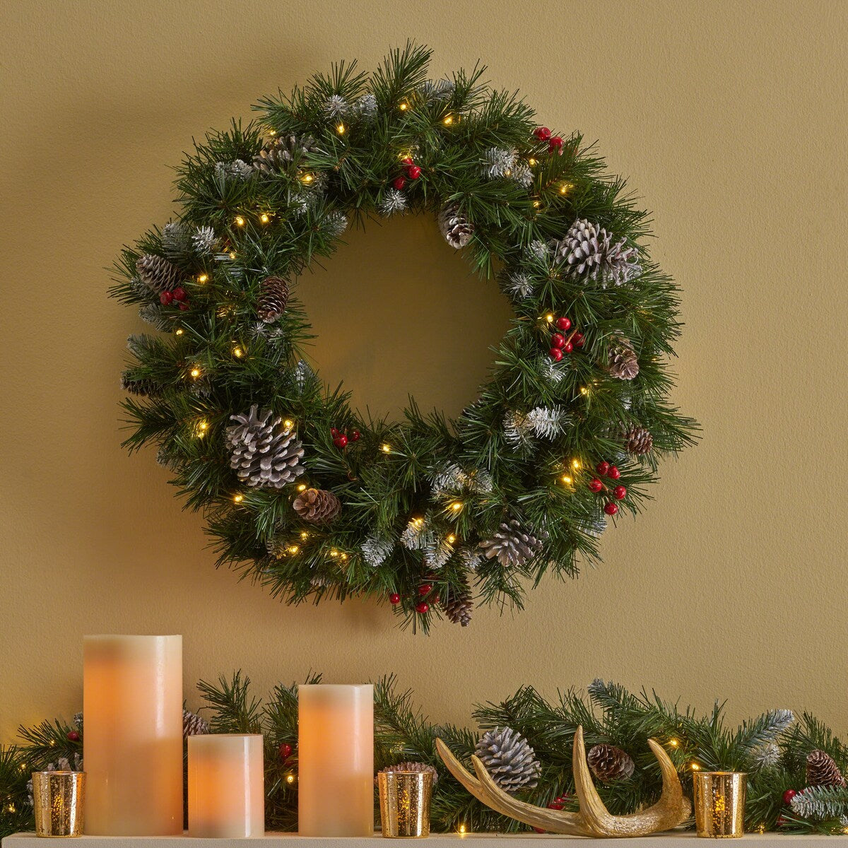 24''Mixed Frosted Wreath With With 16 Pine Cones And 8 Red Berry And 50 Warm White Led Lights - As Picture Show