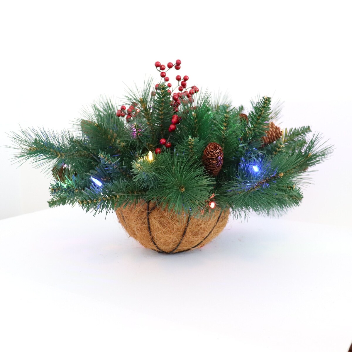 Traditional Woodland Berry 18 Dual Color LED Lighted Hanging Basket