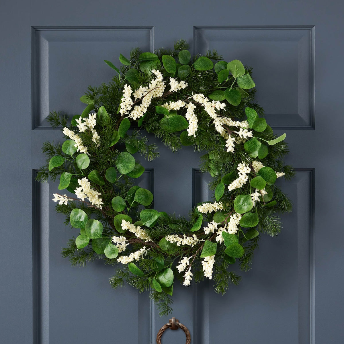 25.5 Leaves/Berry Wreath - As Picture Show