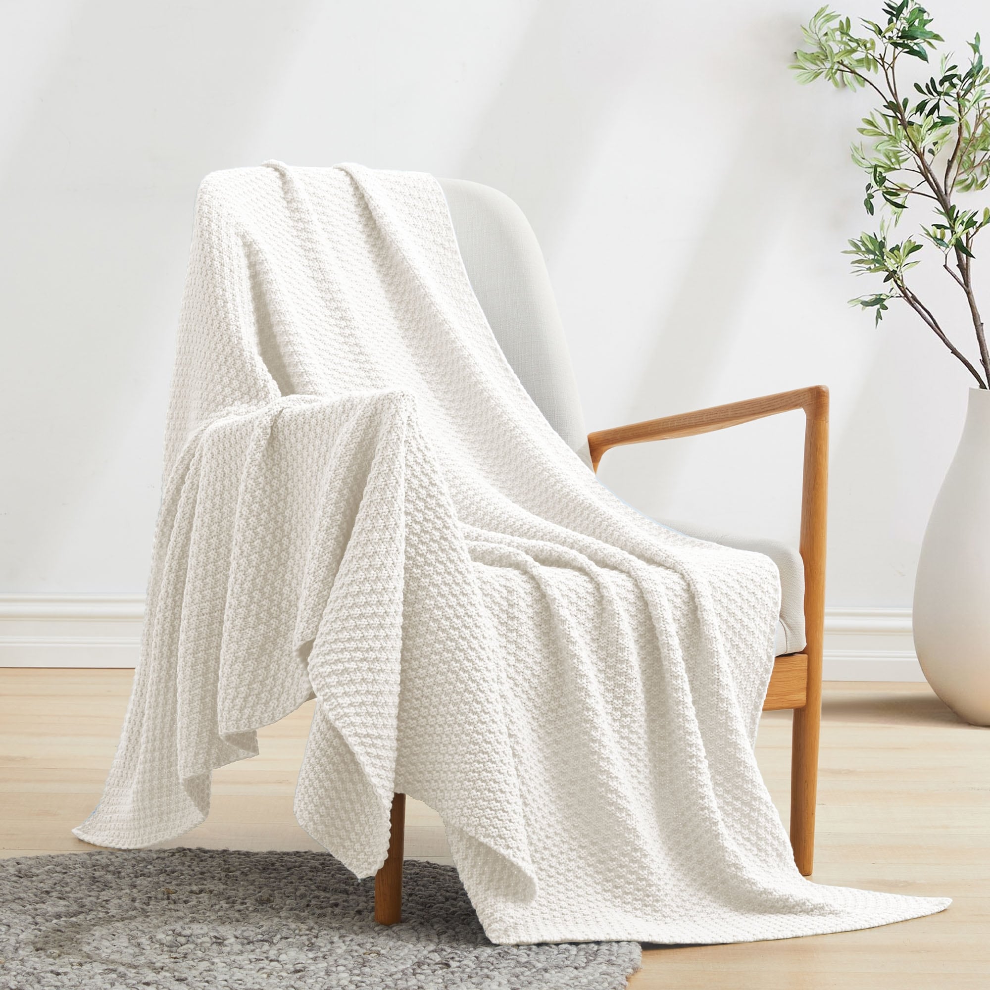 Lightweight and Soft Knit Throw Blanket for Couch