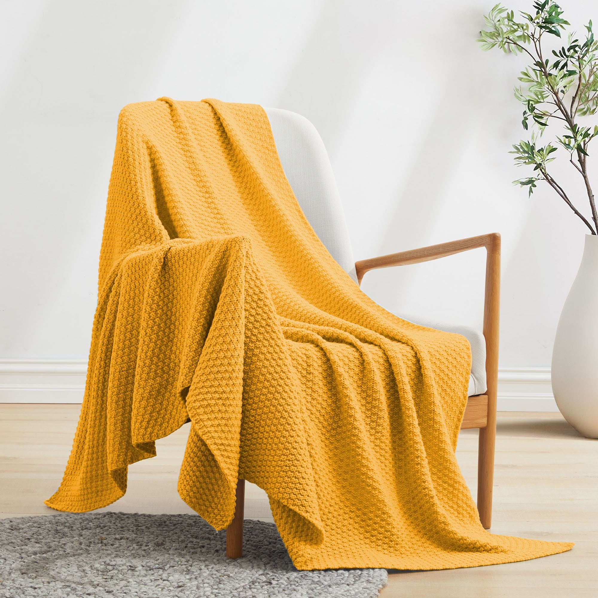 Lightweight and Soft Knit Throw Blanket for Couch