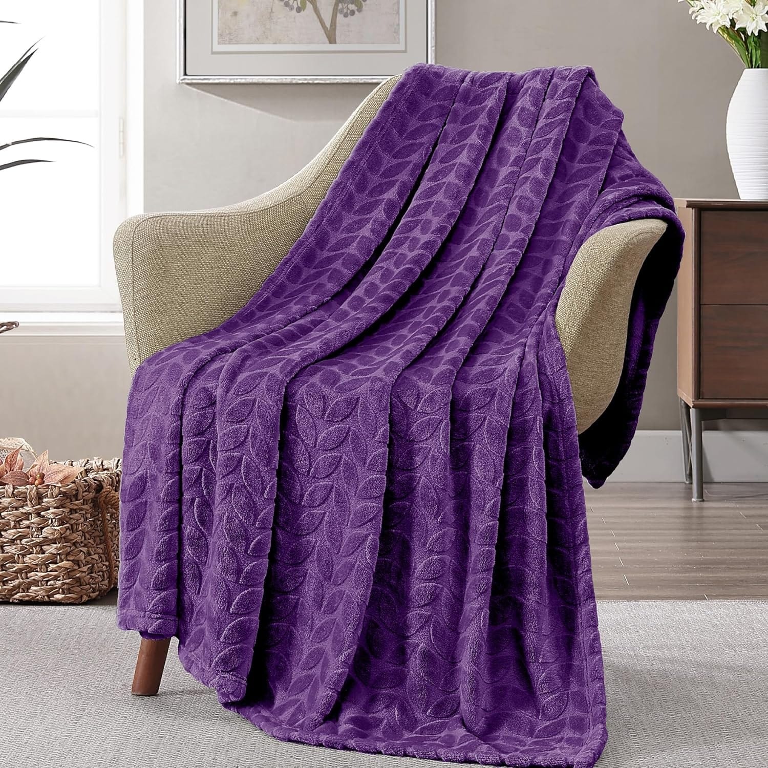 Walensee Fleece Throw Blanket Soft and Lightweight for Couch, Sofa, Bed and Lounge Chair, 50x60