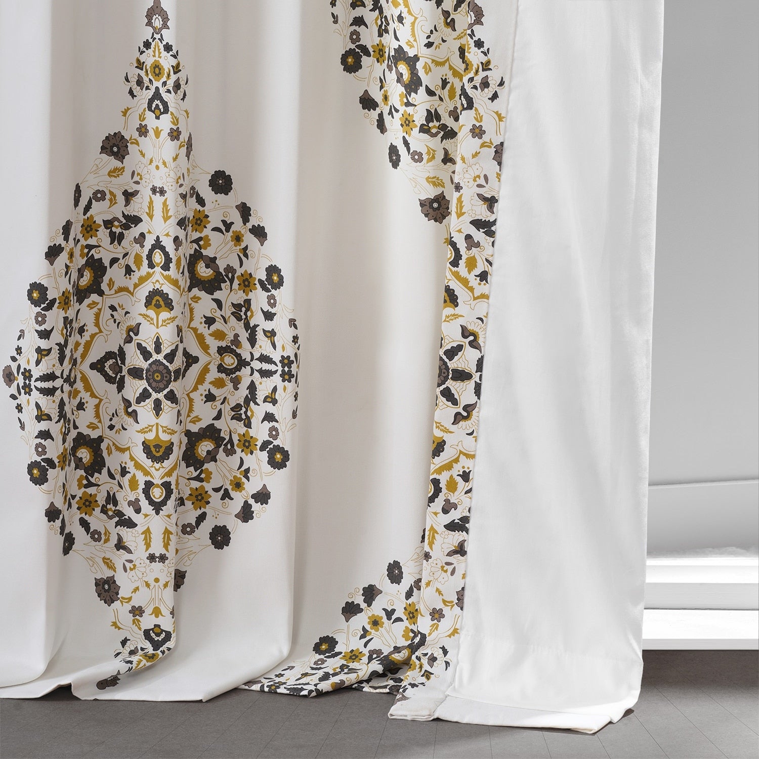 Exclusive Fabrics Medallion Damask Printed Cotton Room Darkening Window Curtains (1 Panel)