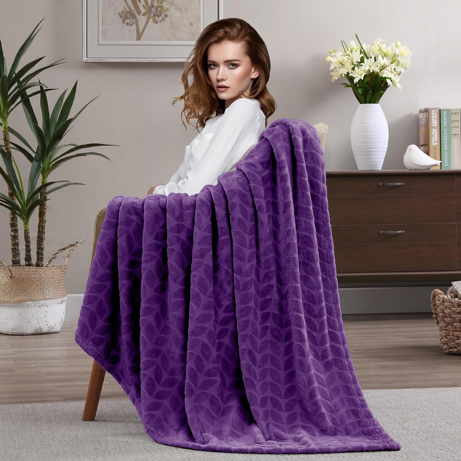 Walensee Fleece Throw Blanket Soft and Lightweight for Couch, Sofa, Bed and Lounge Chair, 50x60