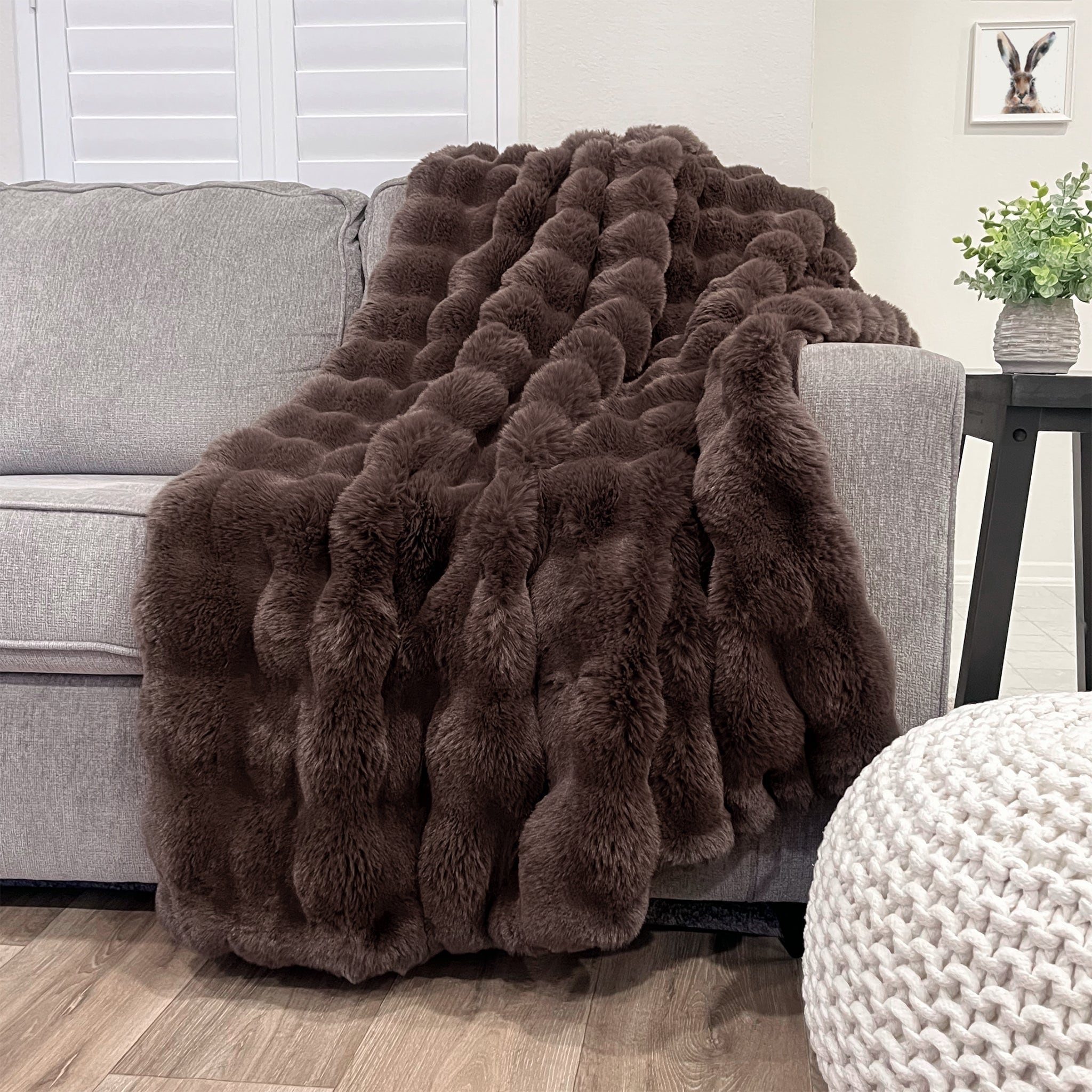 The Mood Cubby FauxFur Throw