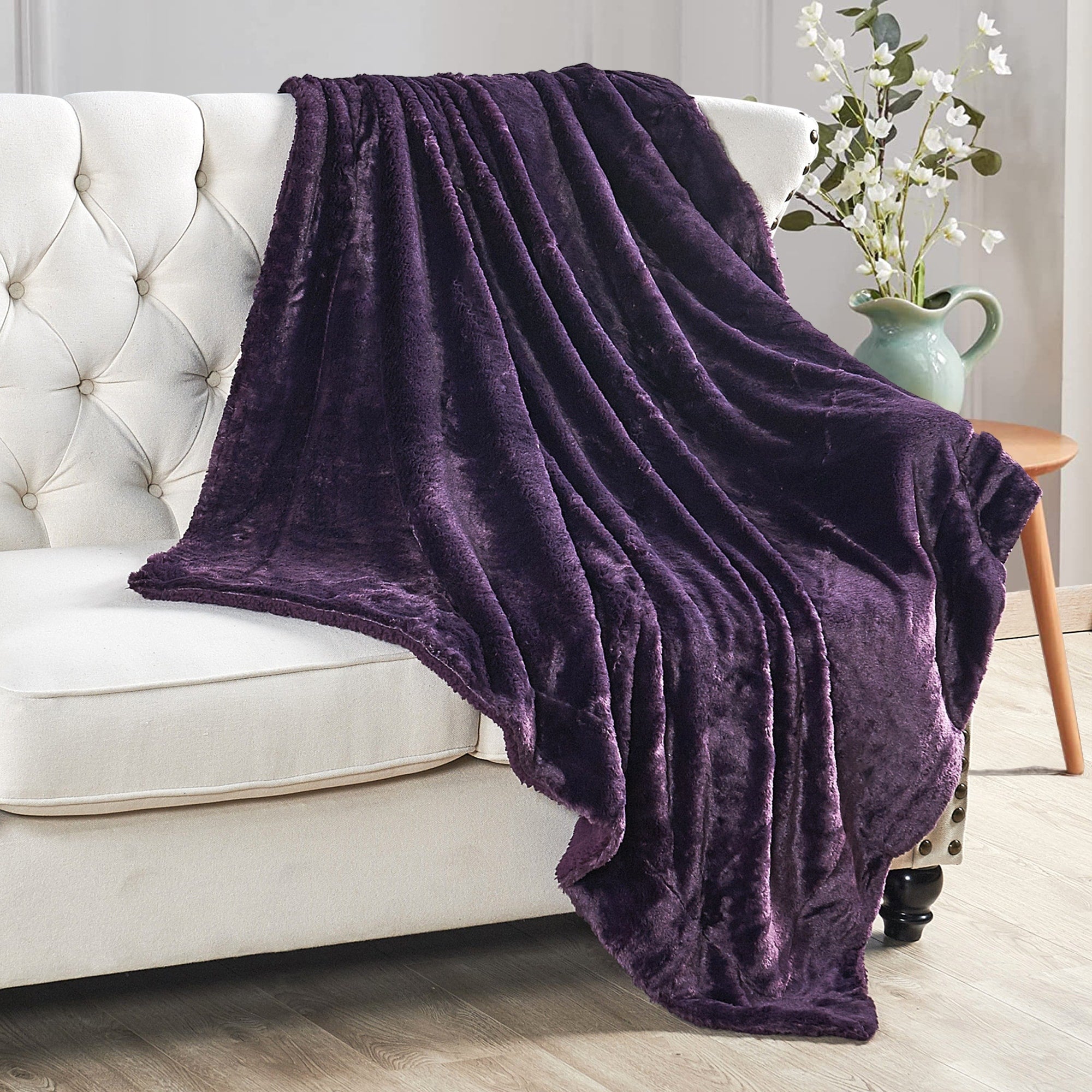 Plain Fauxfur Throw