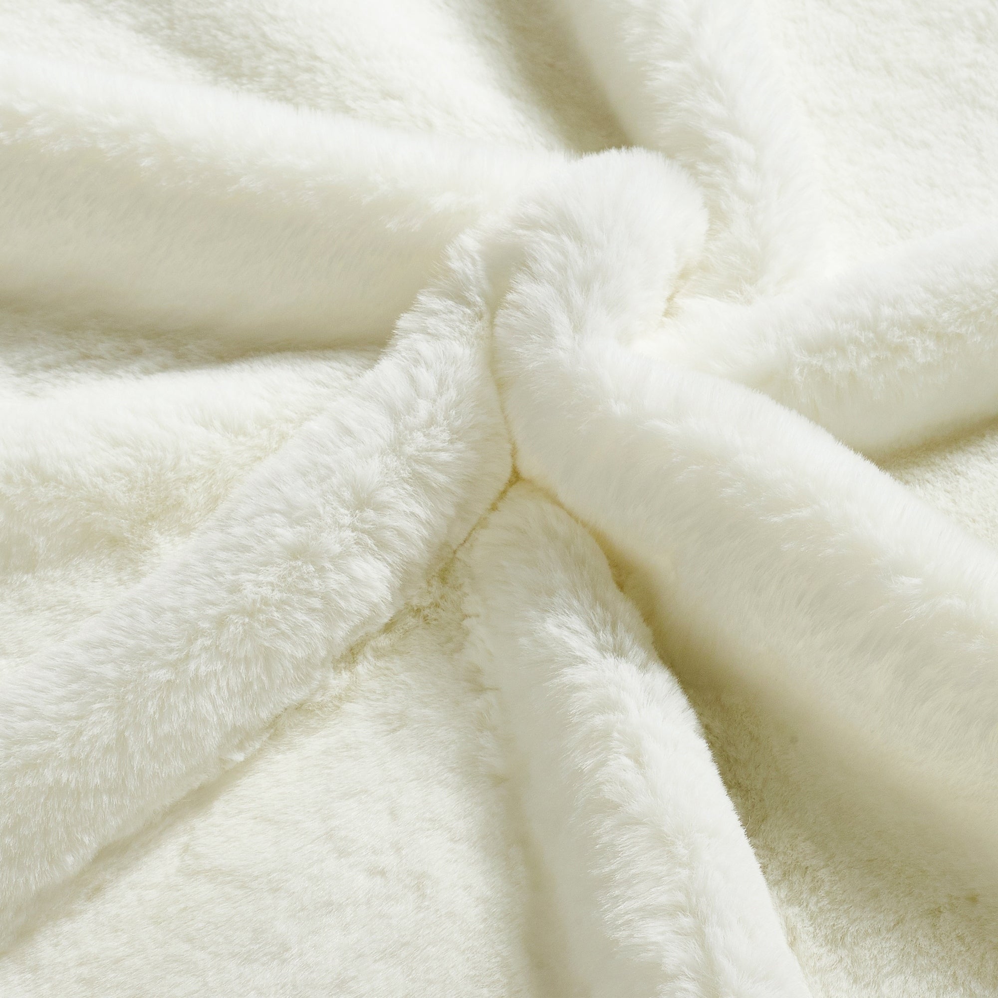 Heavy FauxFur Throw -50''x60''/60''x80''