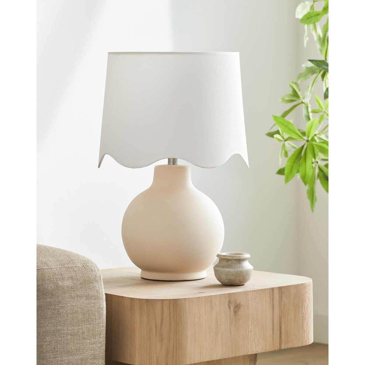 Livabliss Doheny Rustic Accent Table Lamp