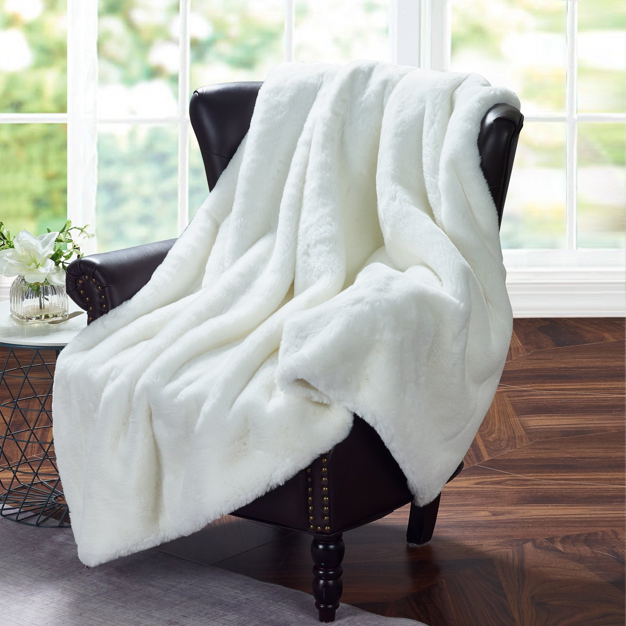 Heavy FauxFur Throw -50''x60''/60''x80''