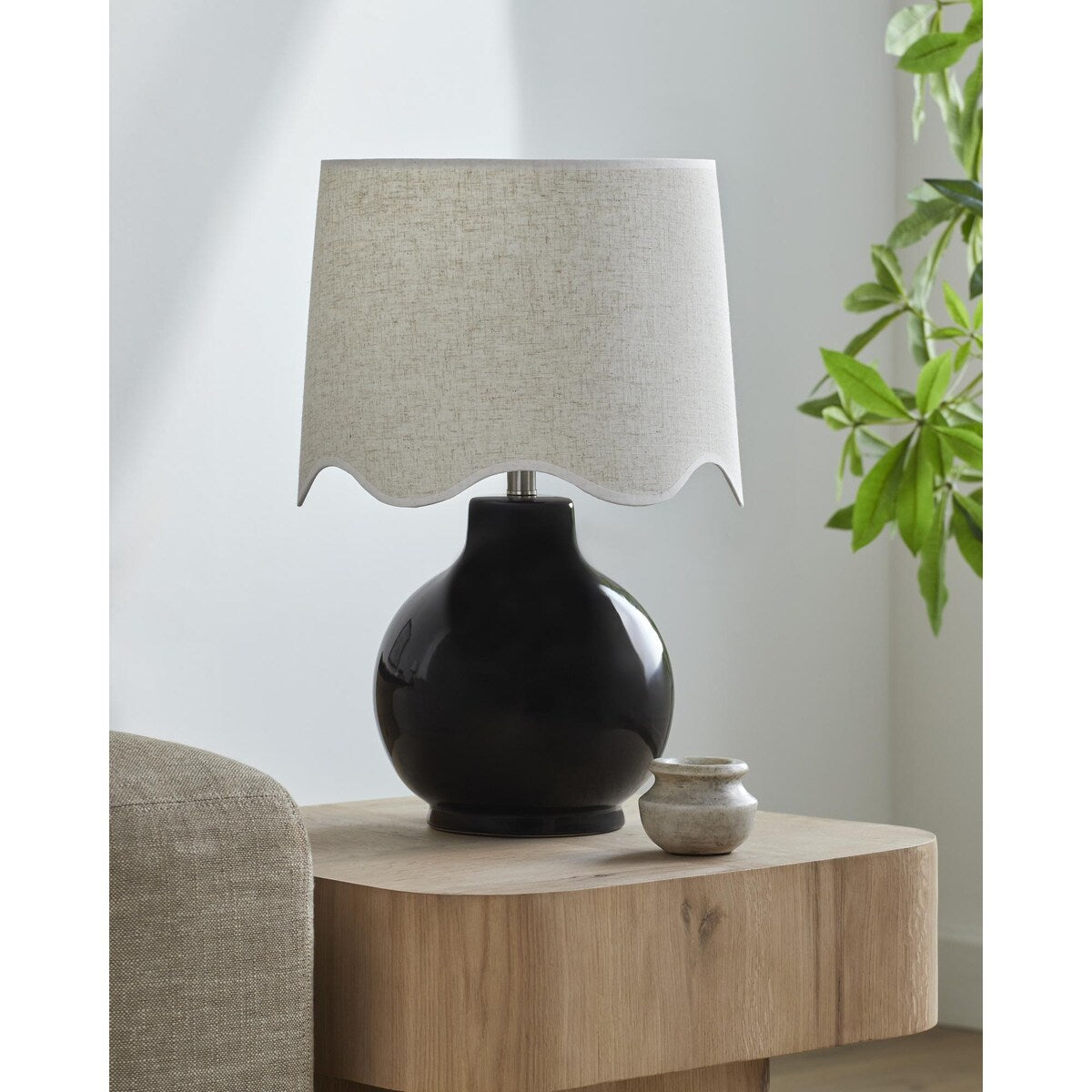 Livabliss Doheny Rustic Accent Table Lamp