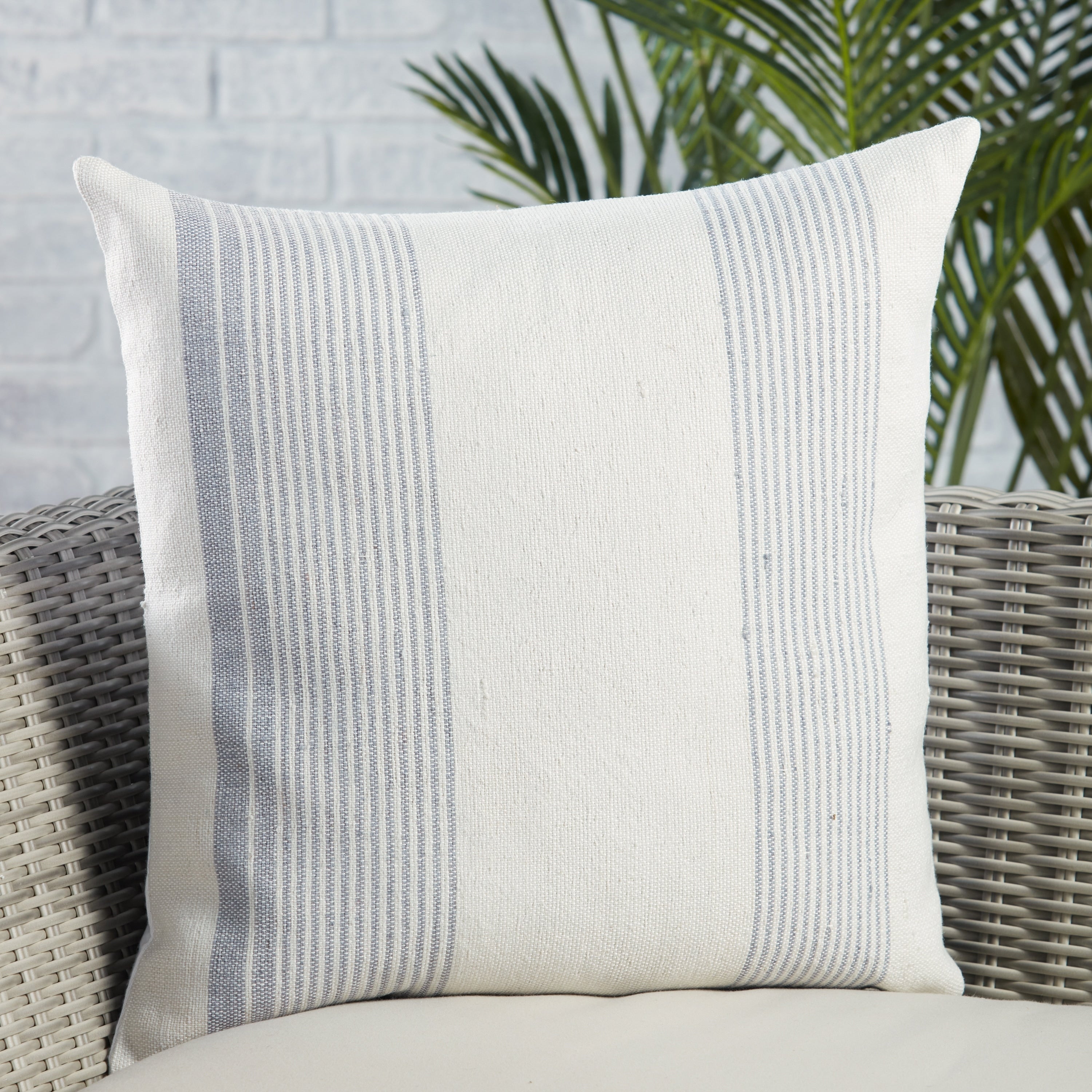 Seine Indoor/ Outdoor Striped Pillow