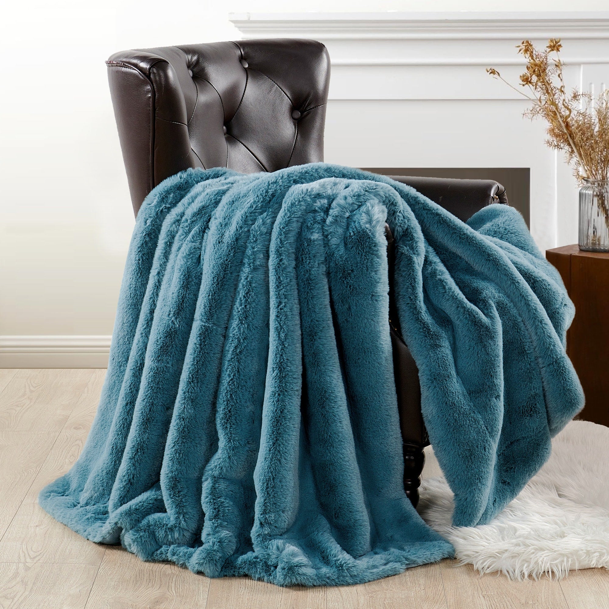 Heavy FauxFur Throw -50''x60''/60''x80''