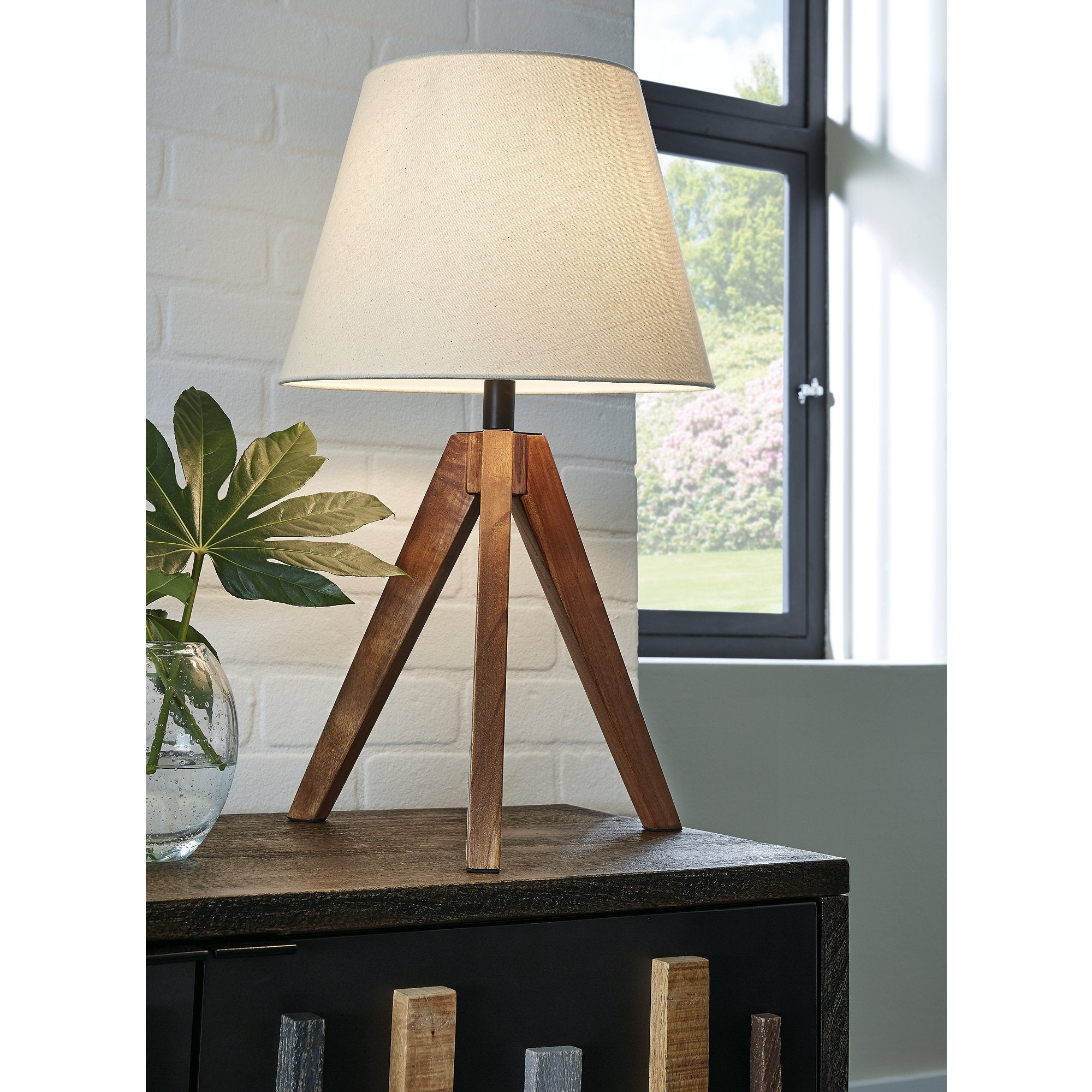 Signature Design by Ashley Laifland Wood Table Lamp (Set of 2)