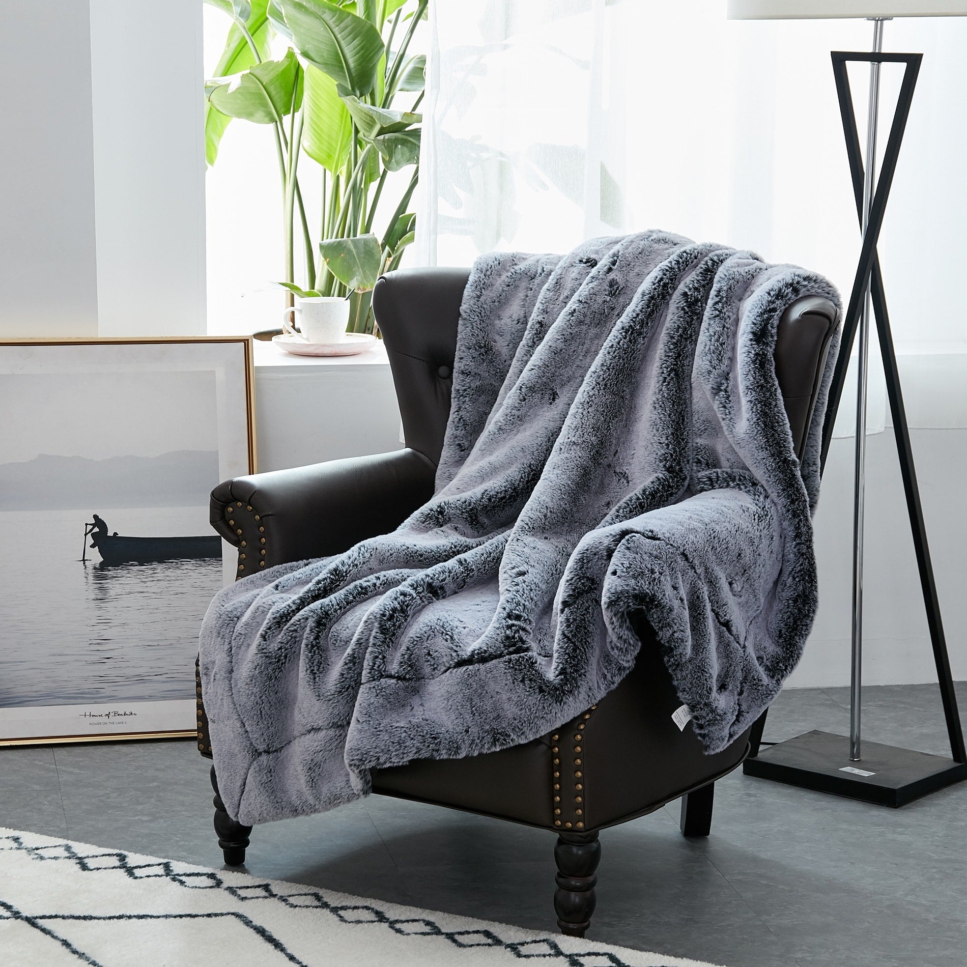 Heavy FauxFur Throw -50''x60''/60''x80''