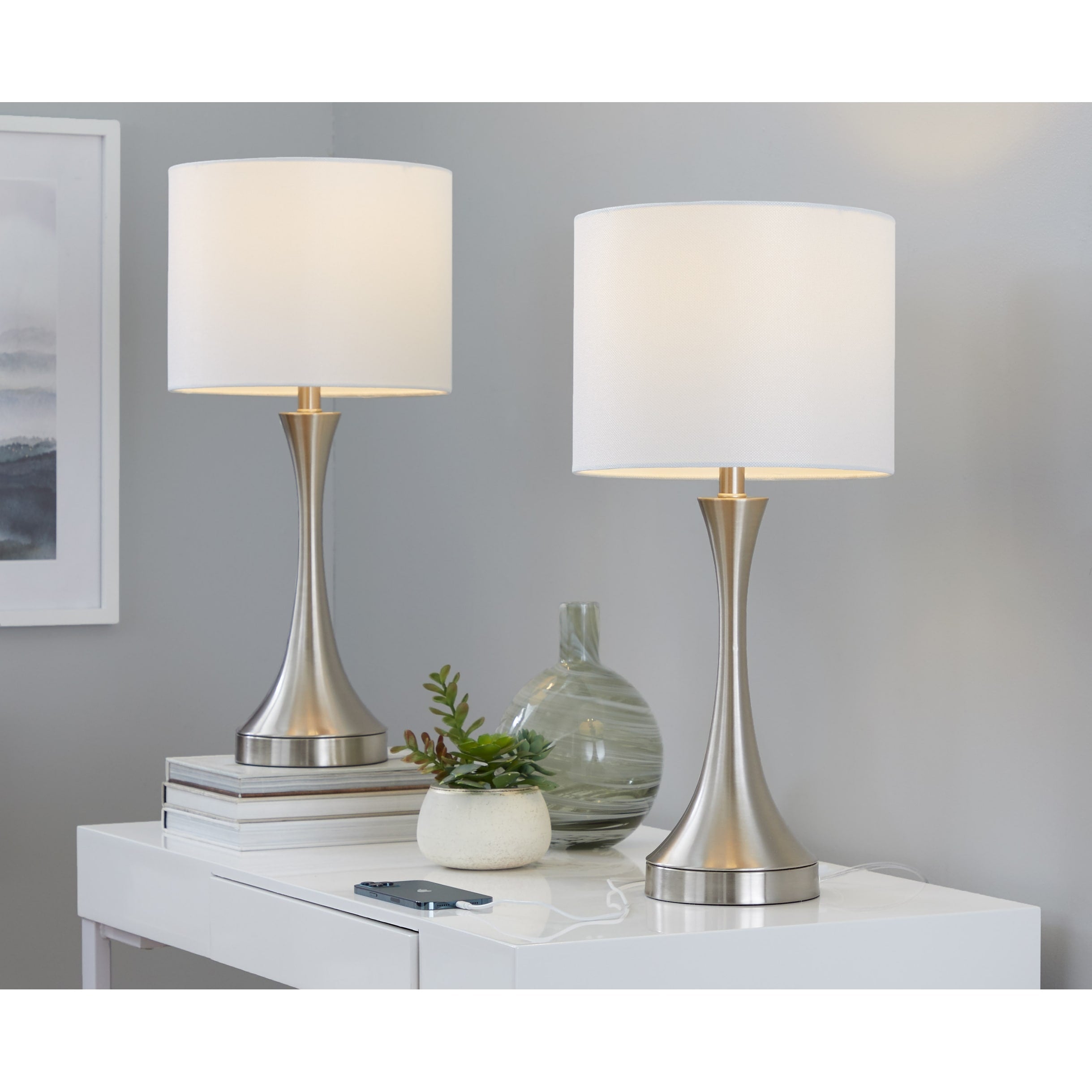 Porch & Den Bakkom 25  Metal Table Lamp with USB Port (Set of 2)