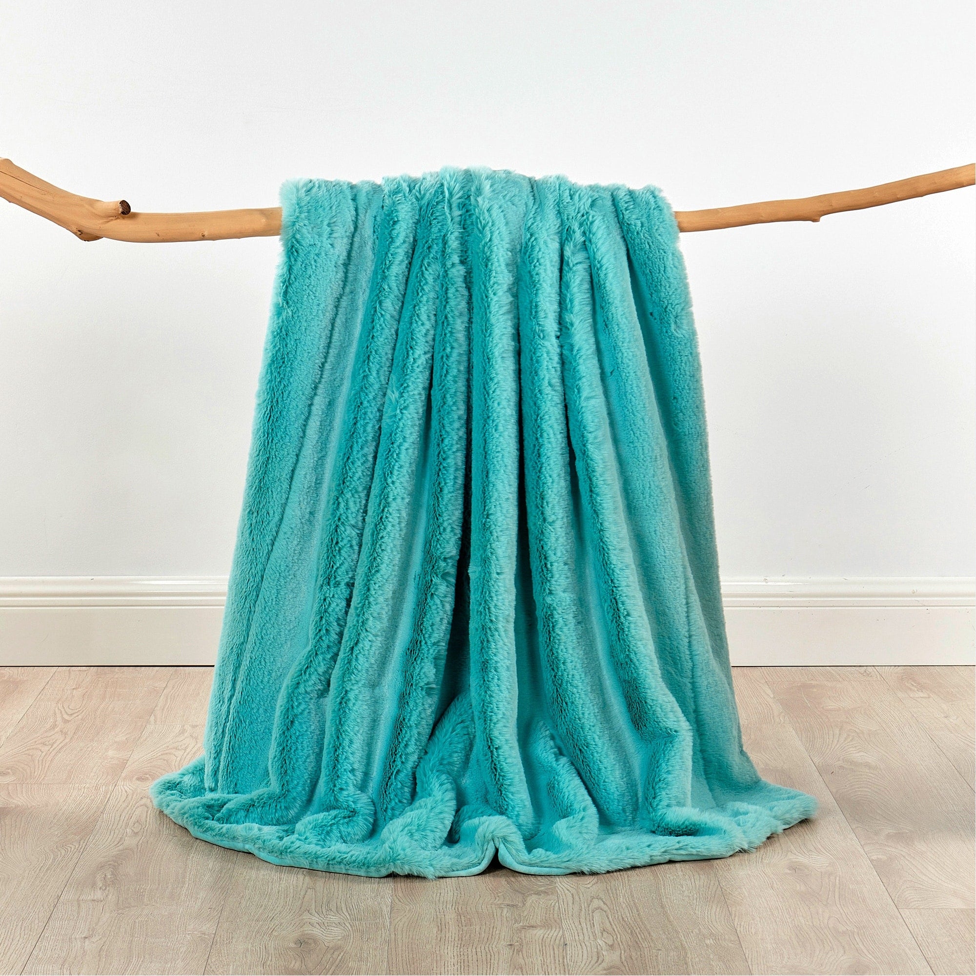 Heavy FauxFur Throw -50''x60''/60''x80''