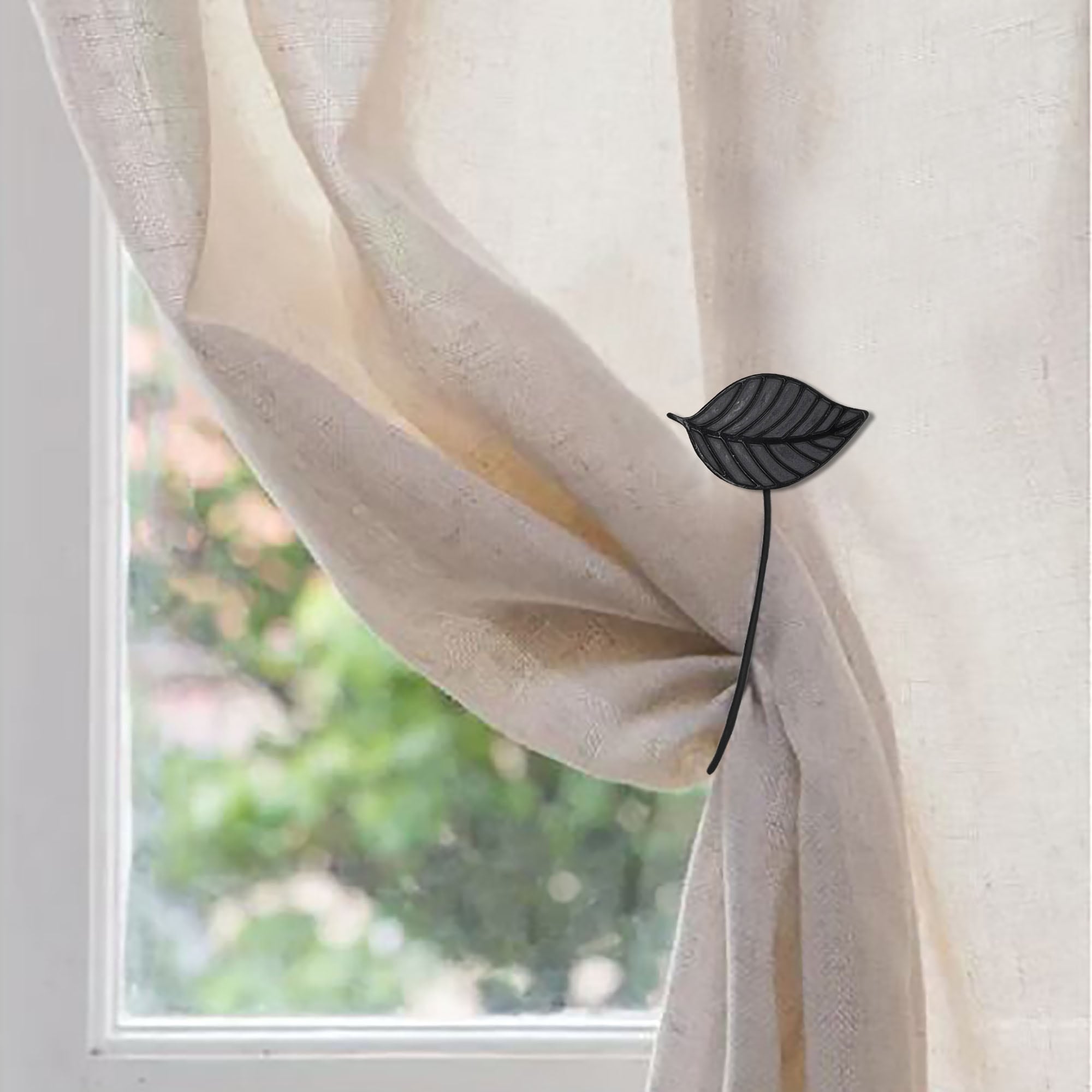 Magnetic Curtain Tieback - Stylish Leaf Design in Resin