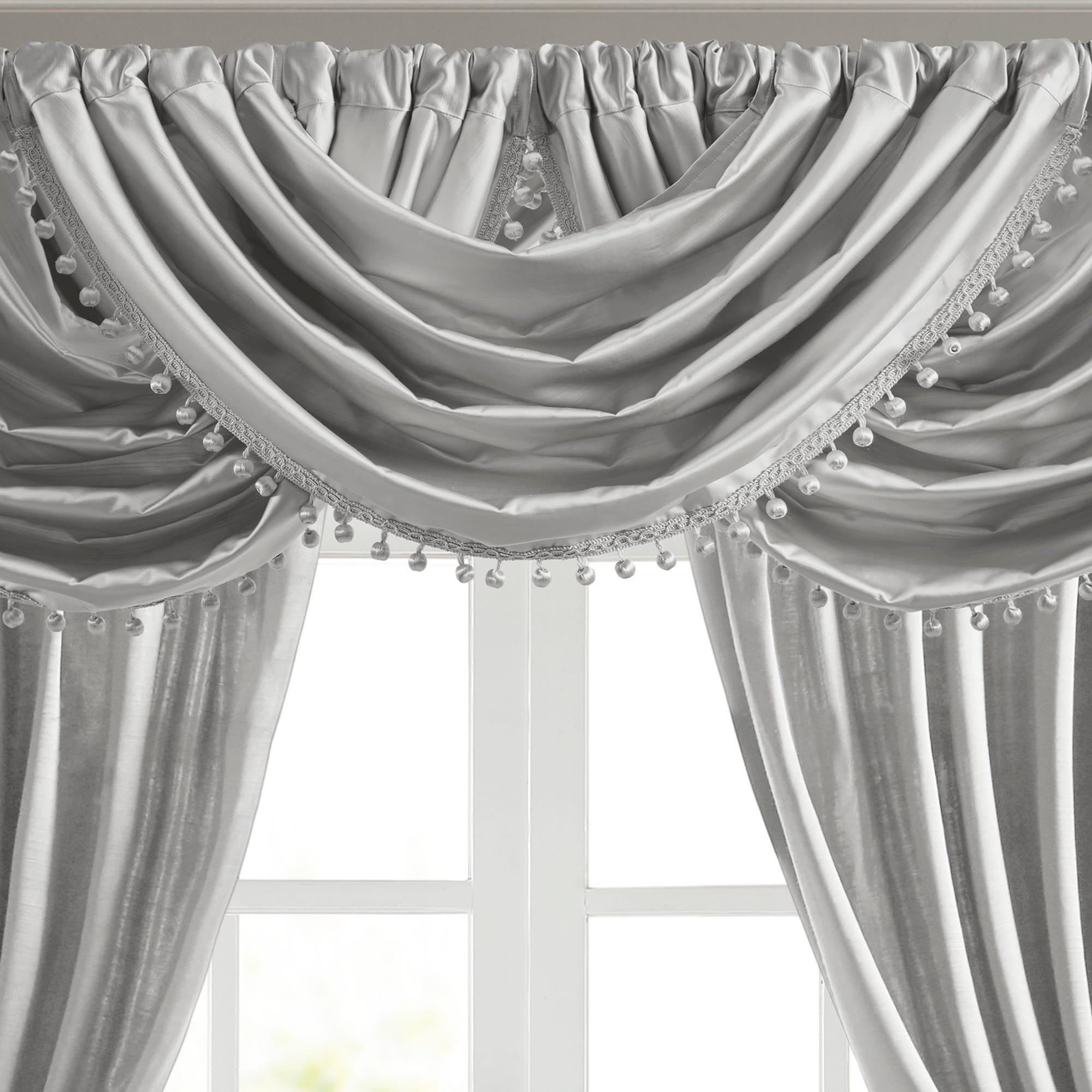 Croscill Classics Avignon Waterfall Valance (Single)