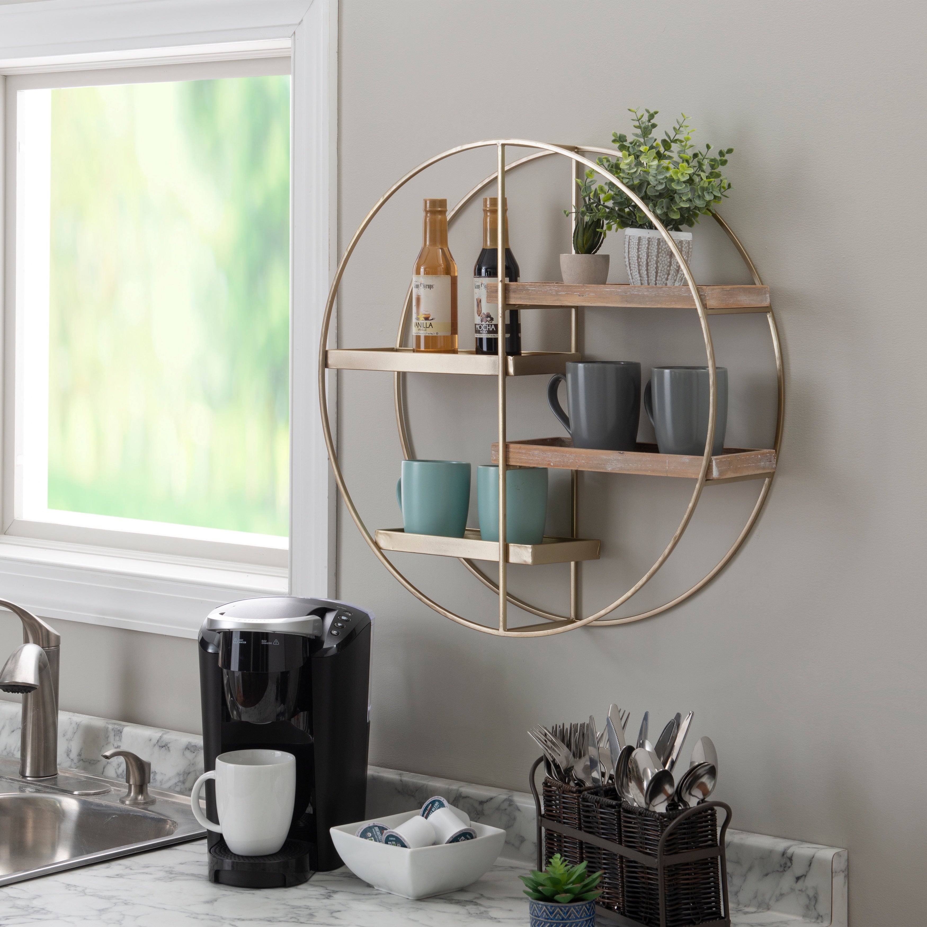 Montfort Round Modern Metal and Wood 4-tier Hanging Wall Shelf