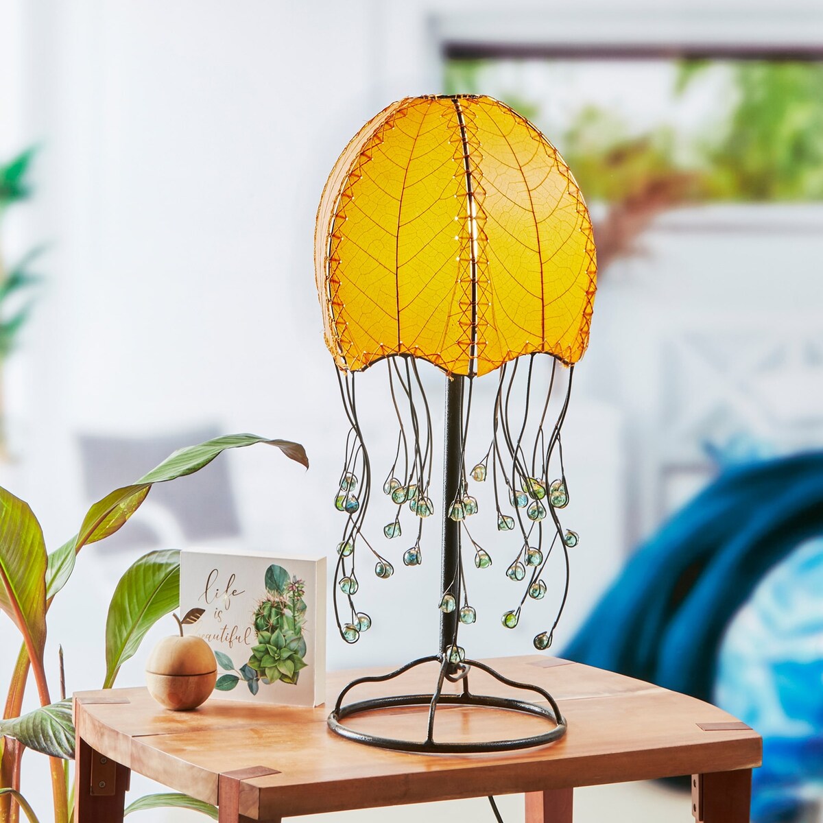 Handmade Artistic Jellyfish Table Lamp - 10 x 10 x 24