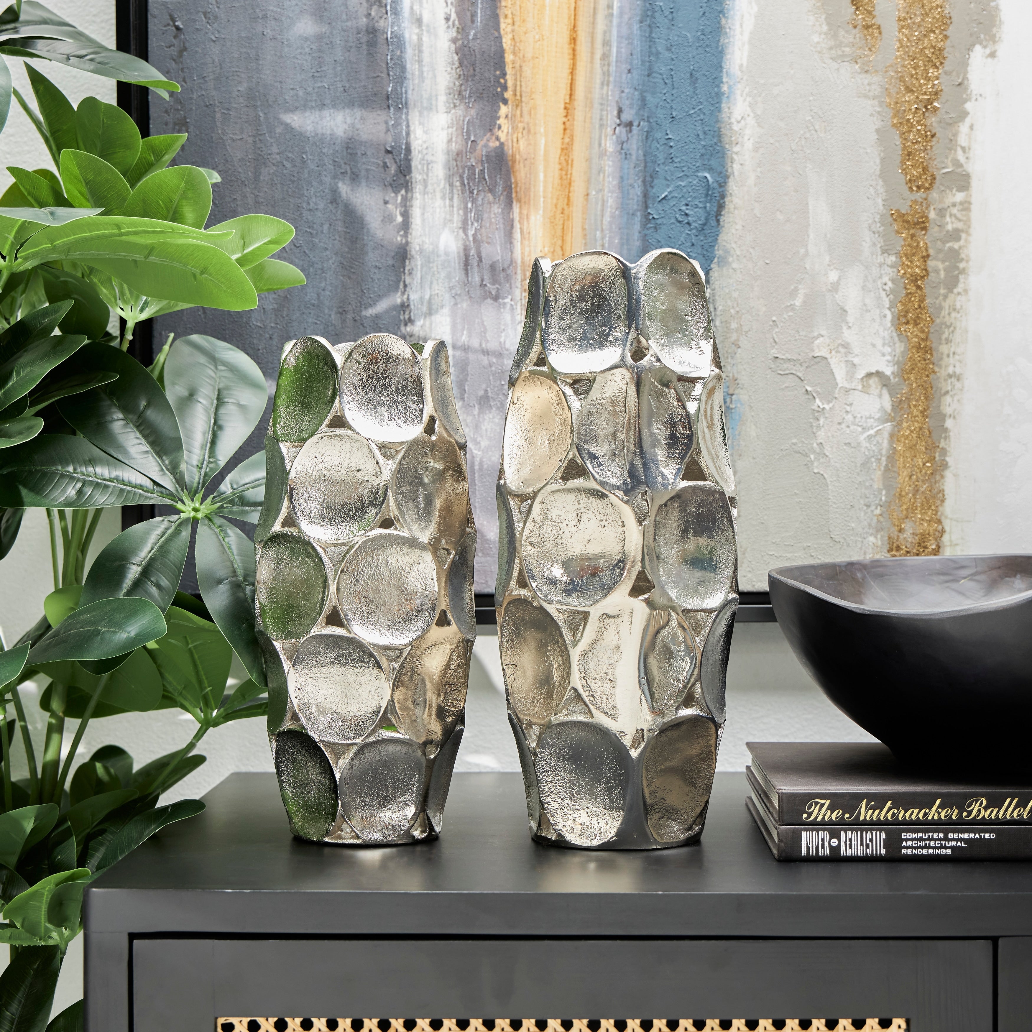 Silver or Gold Aluminum Metal Geometric Open Framed Vase with Circular Plates (Set of 2)