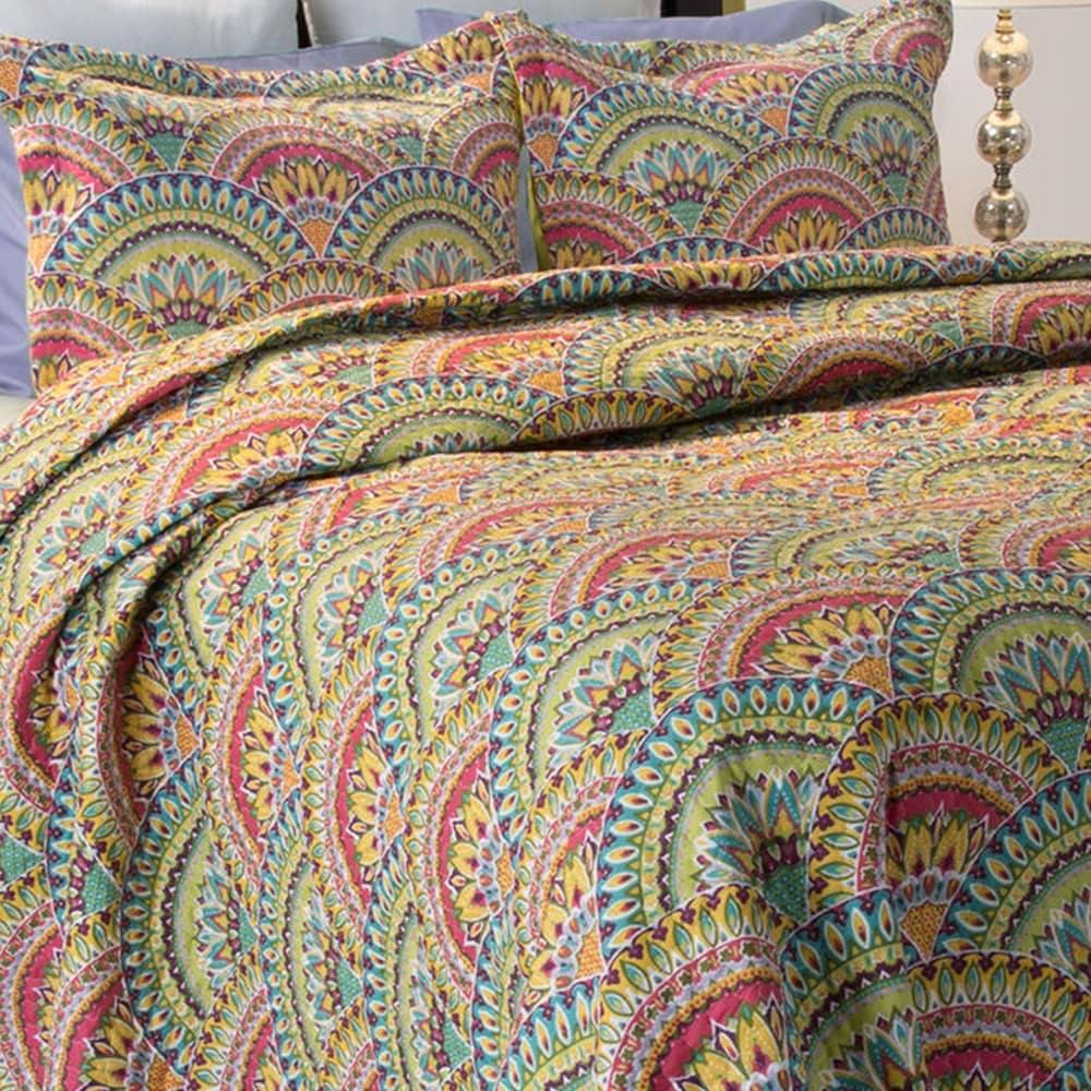 Colorful Quirky Quilted Bedspread Lightweight Blanket King