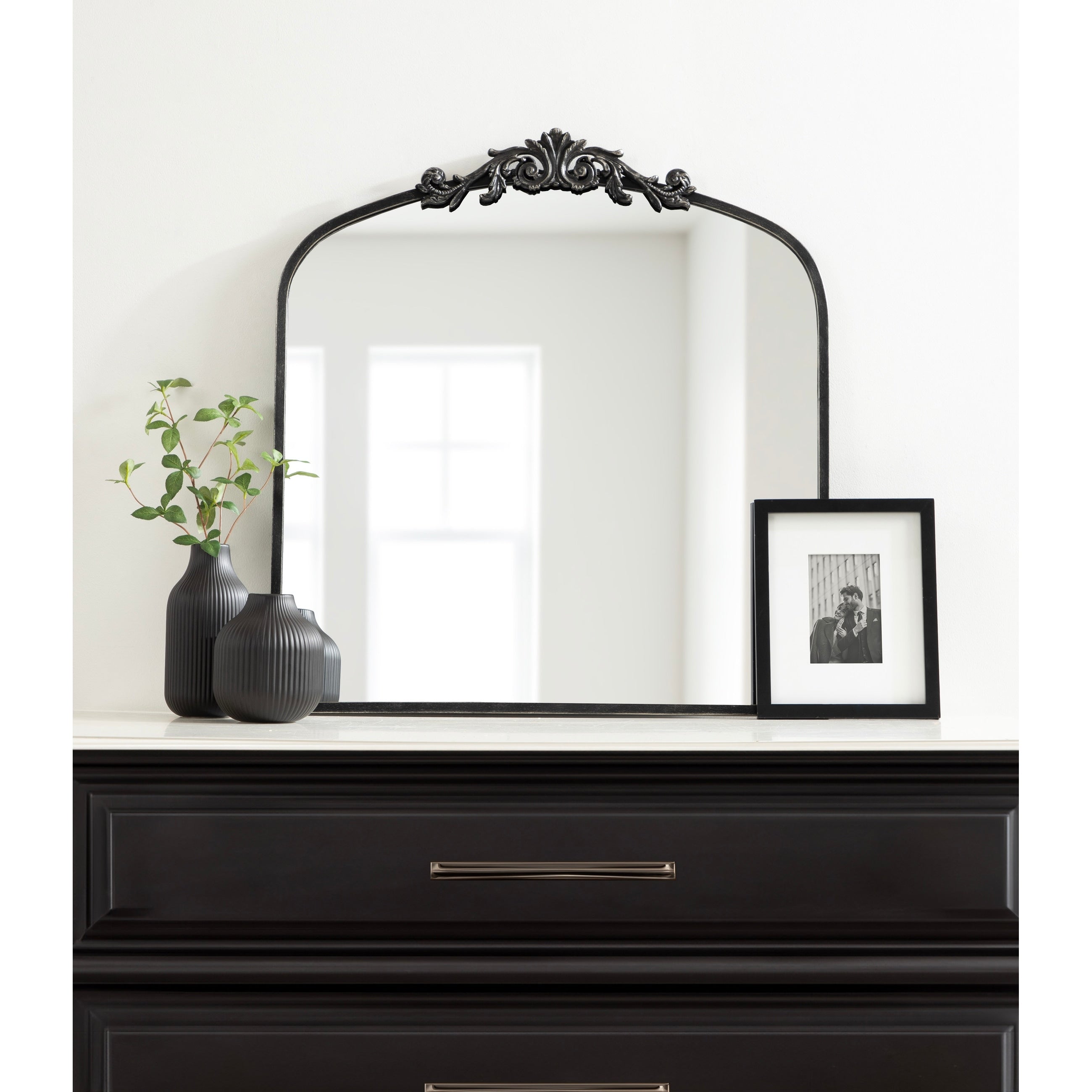 Kate and Laurel Arendahl Traditional Baroque Arch Wall Mirror