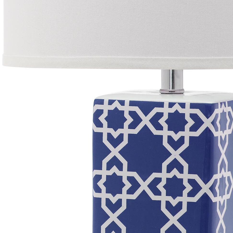 SAFAVIEH Lighting Nichelle 27-inch Navy Quatrefoil Table Lamp (Set of 2) - 15Wx15Dx27H