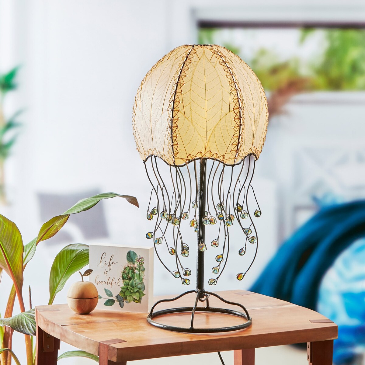 Handmade Artistic Jellyfish Table Lamp - 10 x 10 x 24