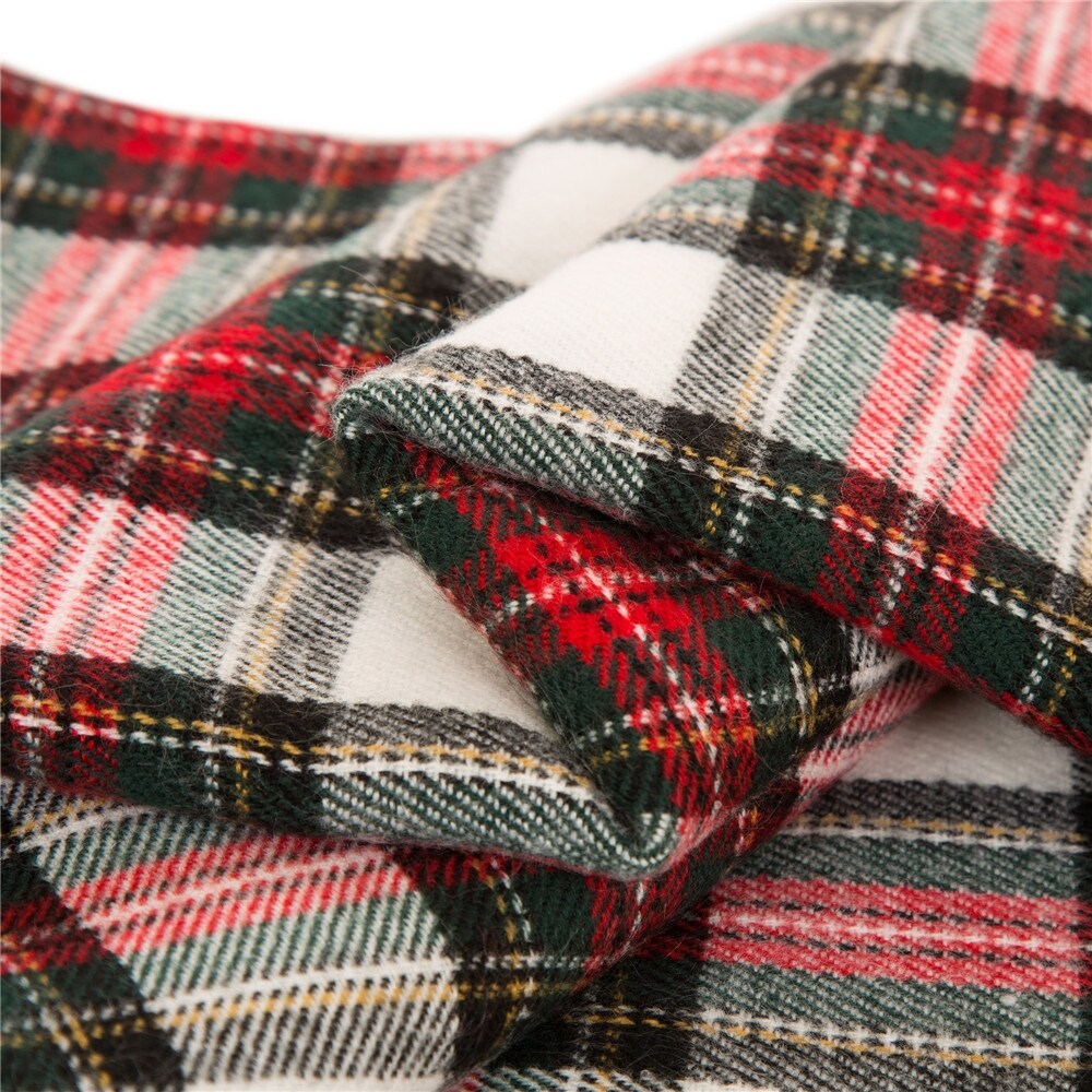 Glitzhome 50 x 60 Plaid Woven Acrylic 400g Christmas Blanket