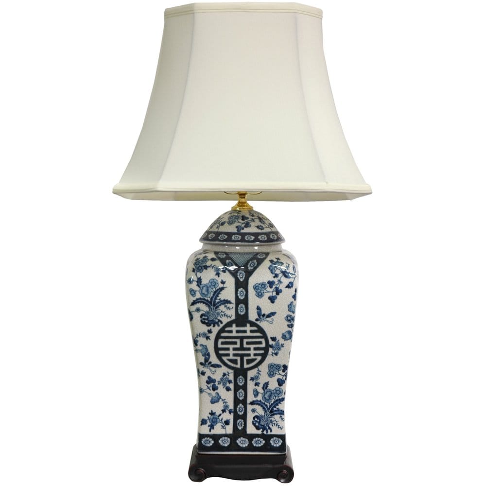 Handmade 26-inch Blue and White Vase Lamp (China)