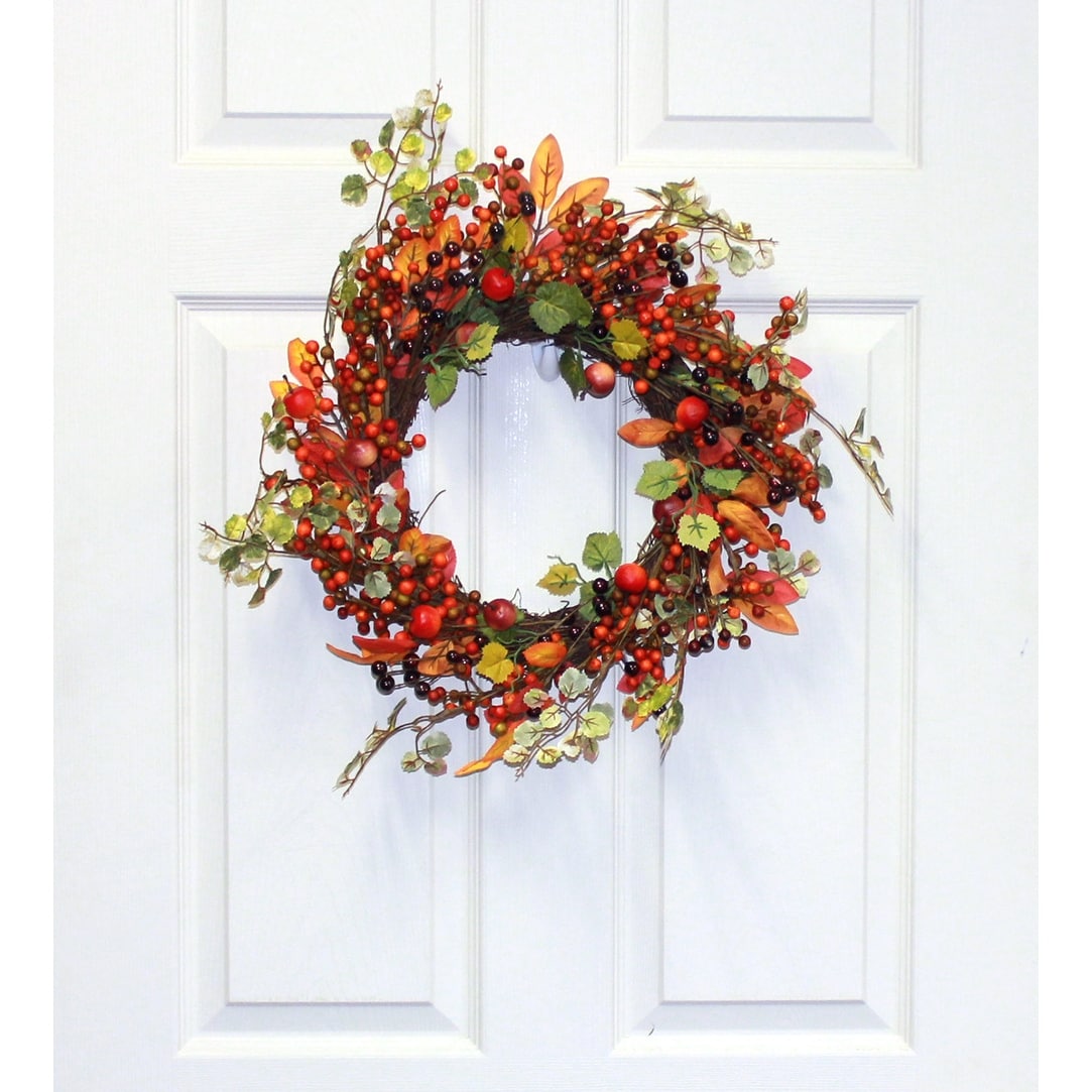 18 Fall Berry Wreath w/ Foliage