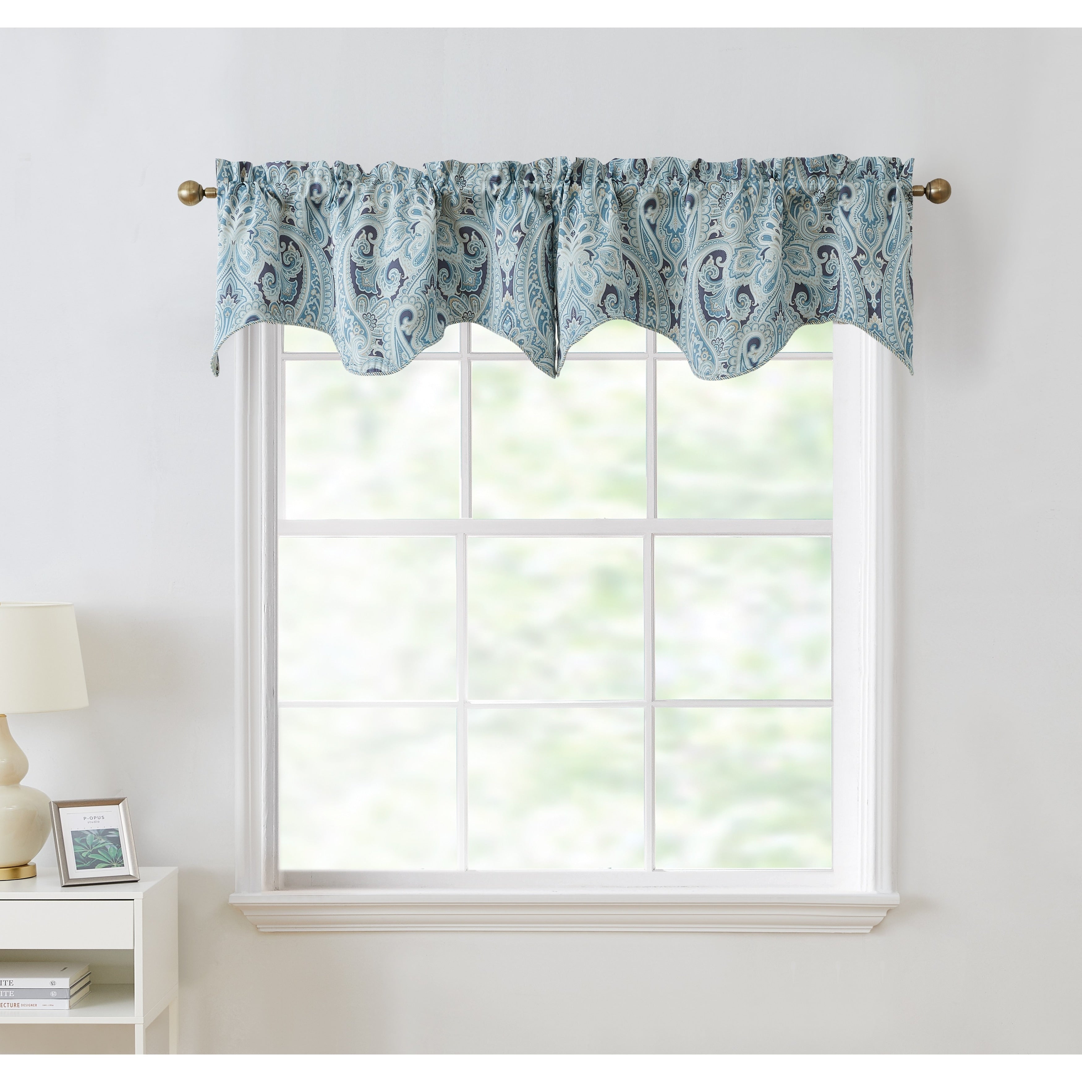 HLC.me Paris Paisley Decorative Rod Pocket Short Scalloped Curtain Valance, Single Valance