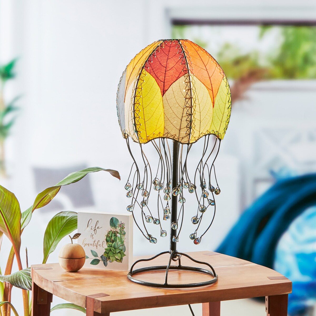 Handmade Artistic Jellyfish Table Lamp - 10 x 10 x 24