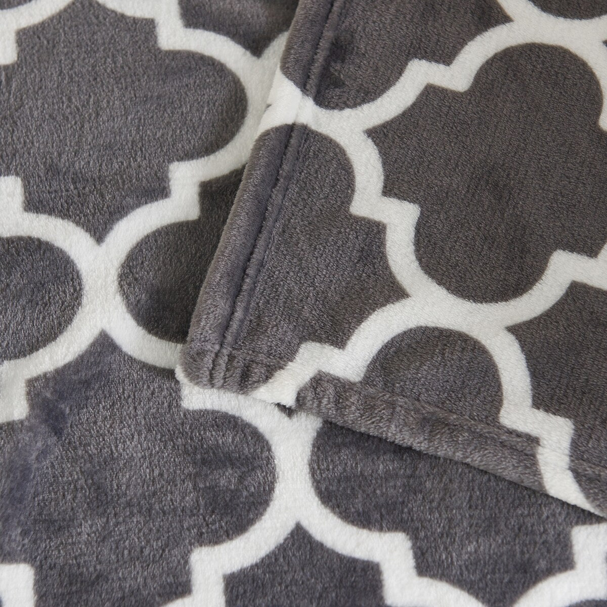 Microplush Fleece Ultra-soft Patterned Velvet Throw Blanket