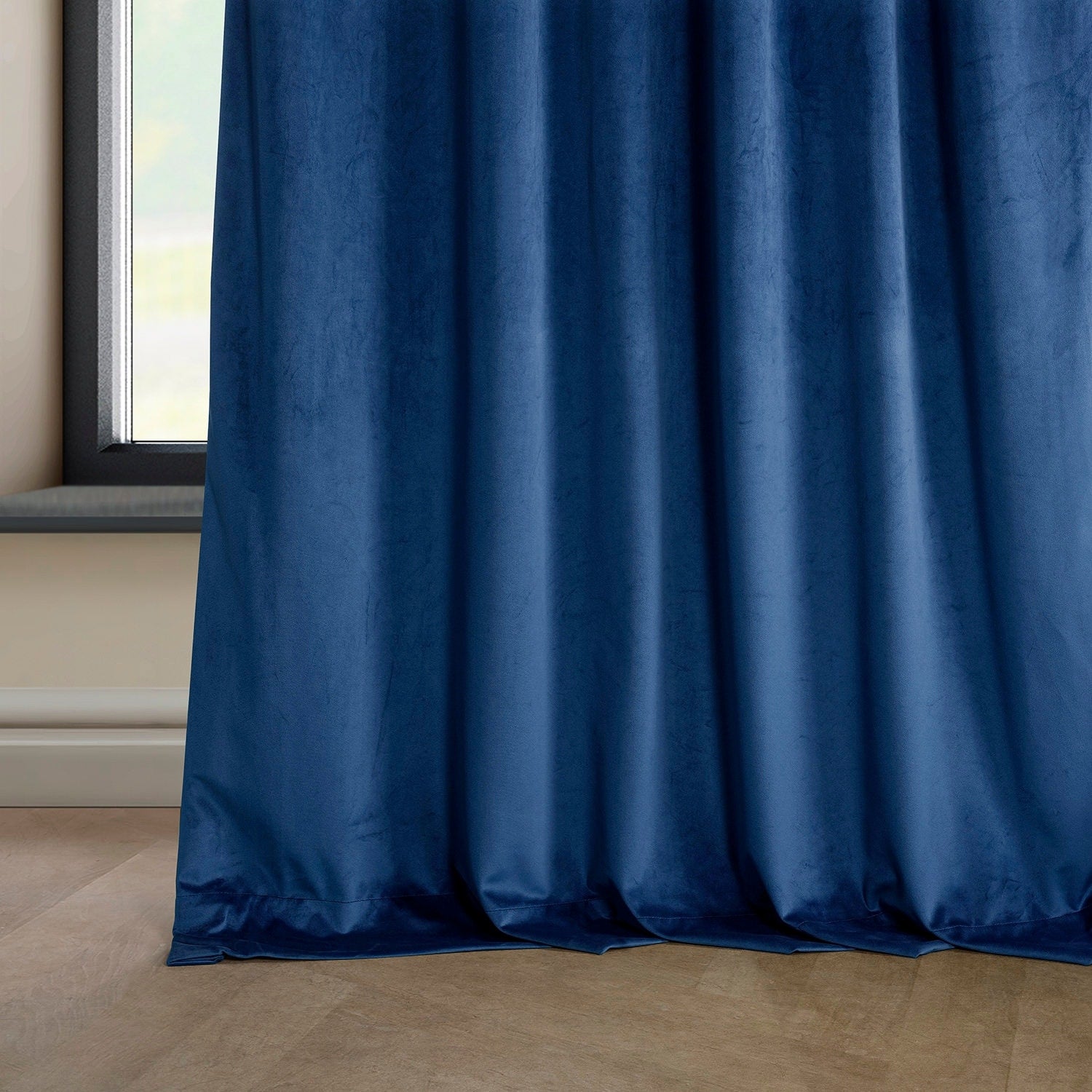 Exclusive Fabrics Plush Velvet Room Darkening Curtain (1 Panel)